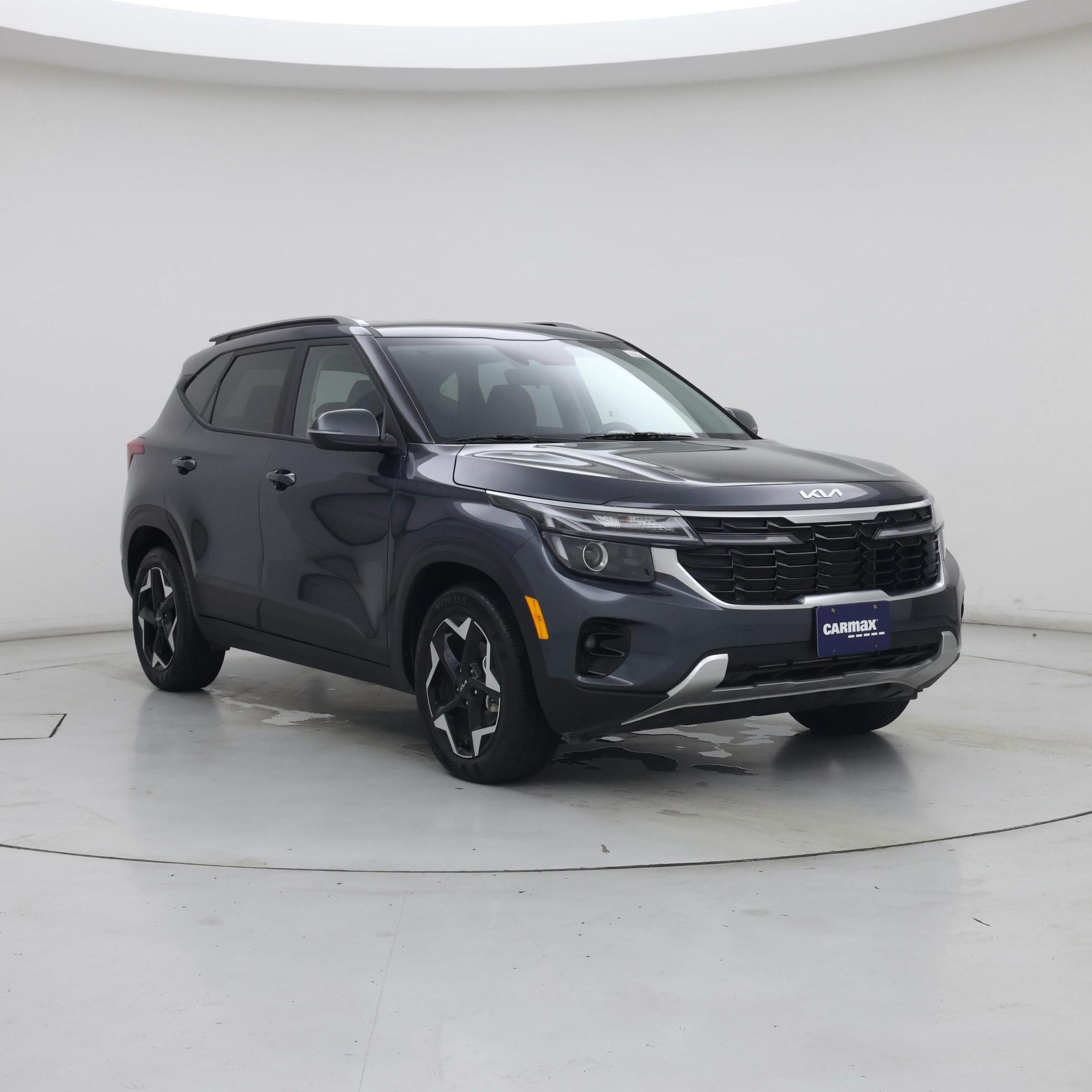 Gray 2025 Kia Seltos SUV / Crossover Front-Wheel Drive Automatic