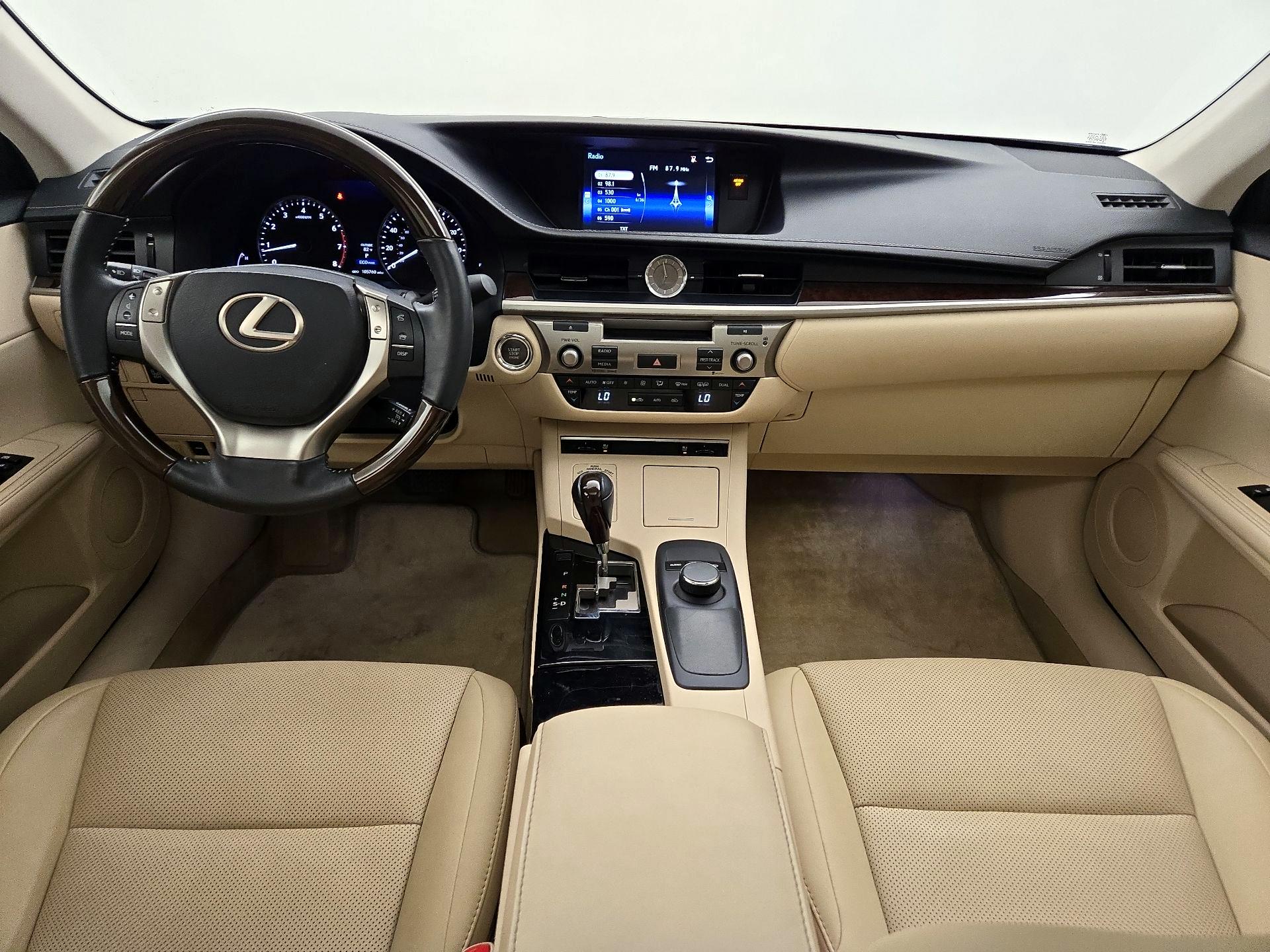 Thumbnail: 2015 Lexus ES - 9