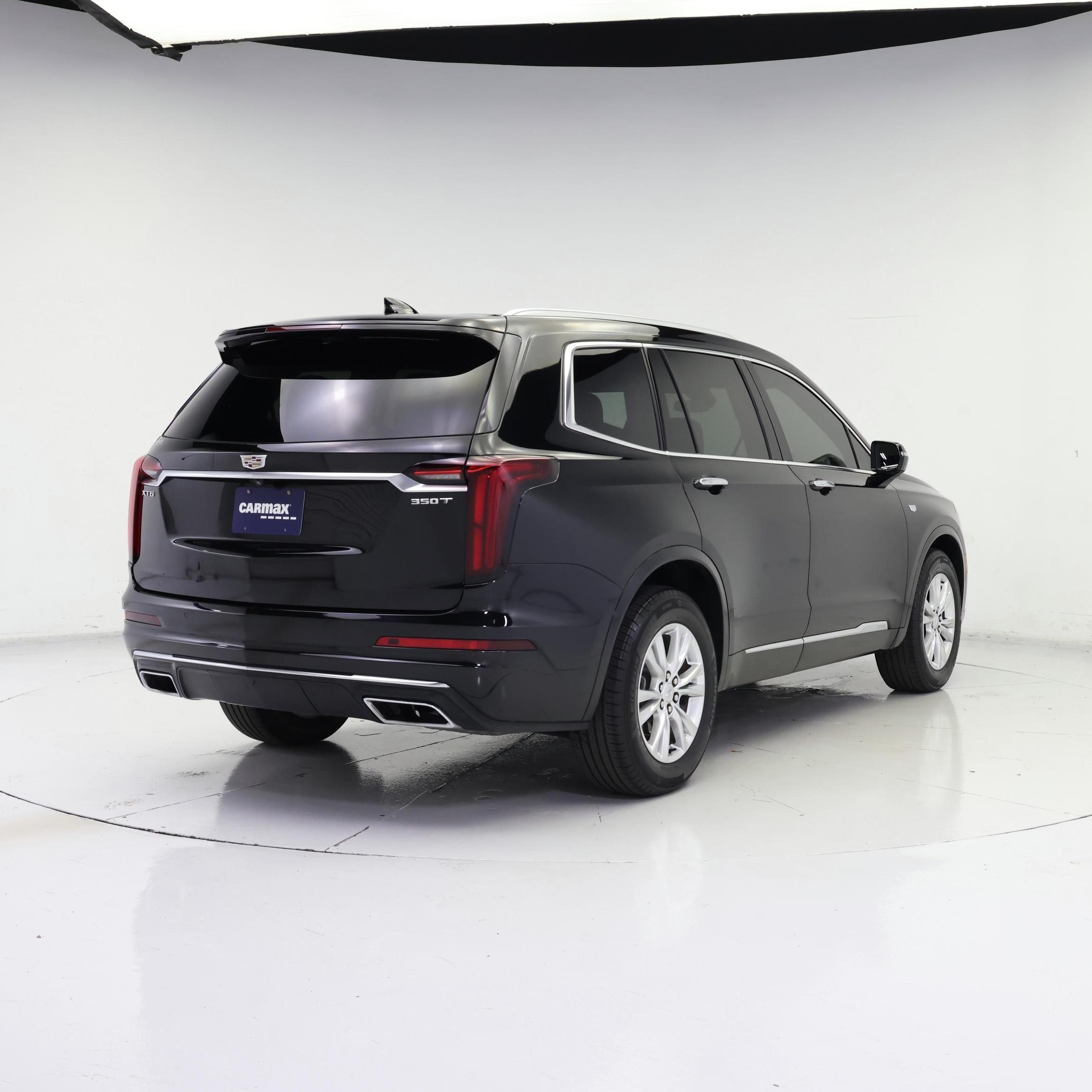 Thumbnail: 2024 Cadillac XT6 - 8