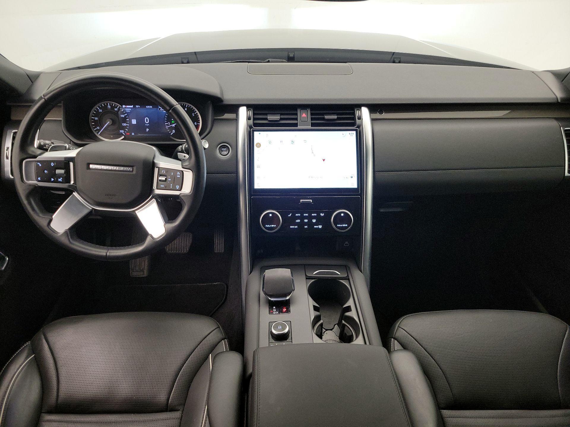 Thumbnail: 2023 Land Rover Discovery - 9