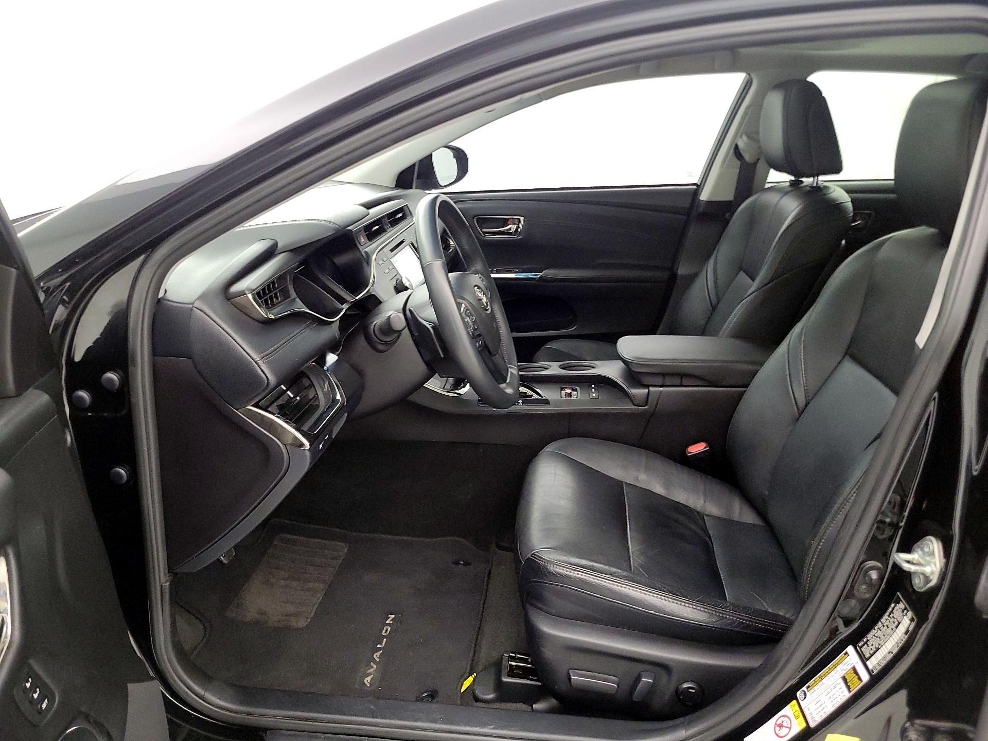Thumbnail: 2016 Toyota Avalon - 11