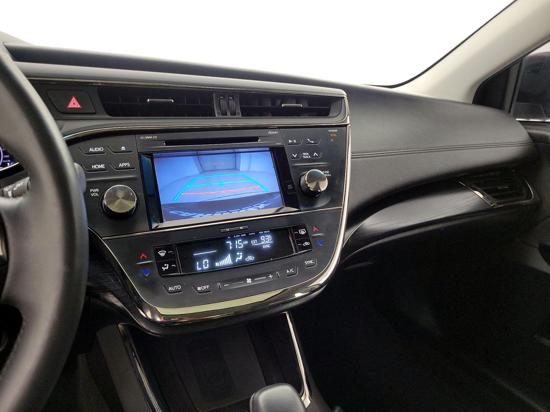 Thumbnail: 2016 Toyota Avalon - 15