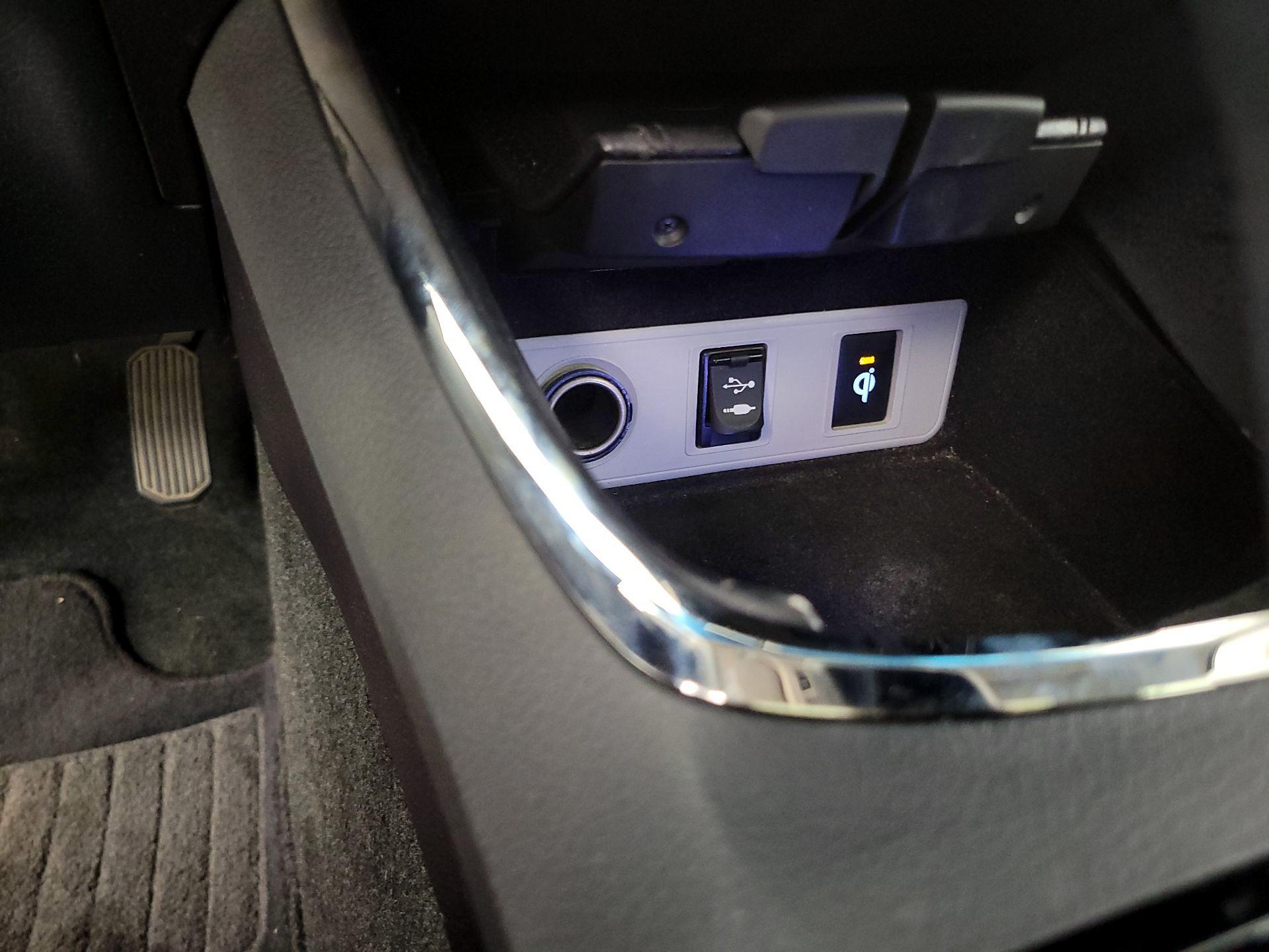 Thumbnail: 2016 Toyota Avalon - 19