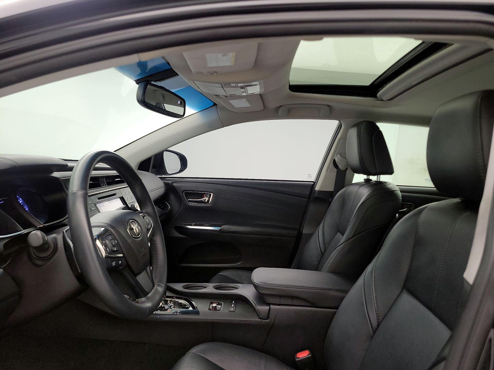 Thumbnail: 2016 Toyota Avalon - 20