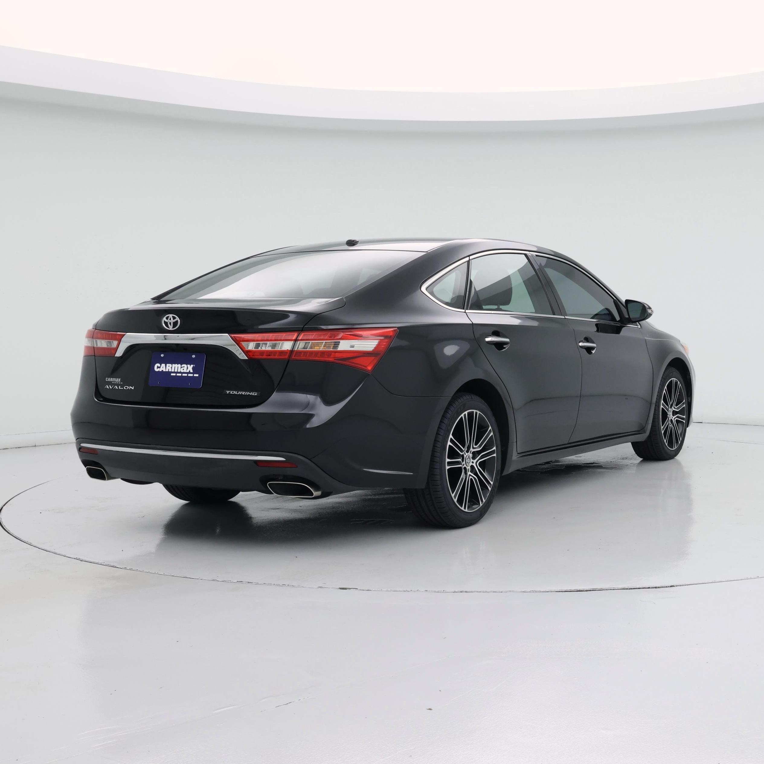 Thumbnail: 2016 Toyota Avalon - 8