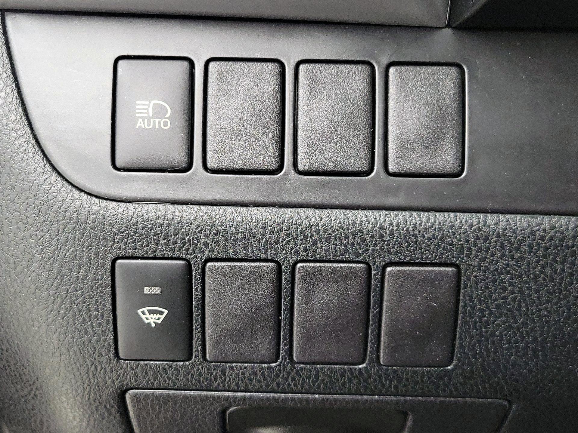Thumbnail: 2019 Toyota Highlander - 13