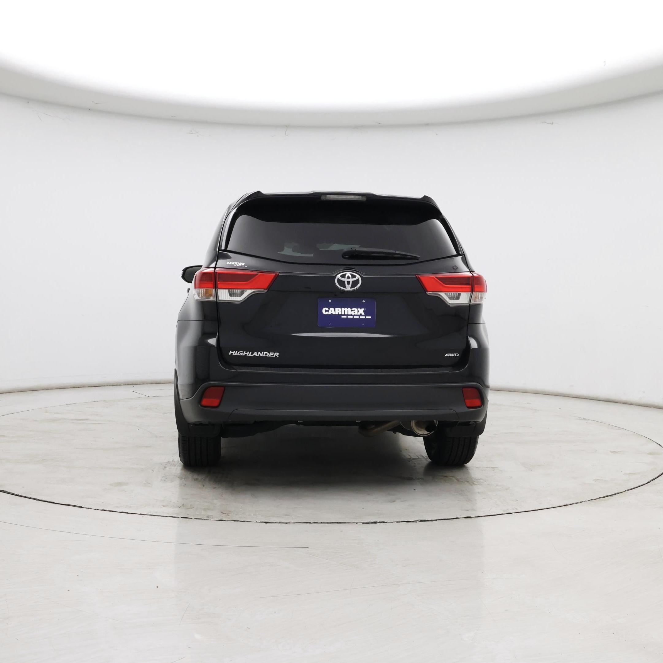 Thumbnail: 2019 Toyota Highlander - 6