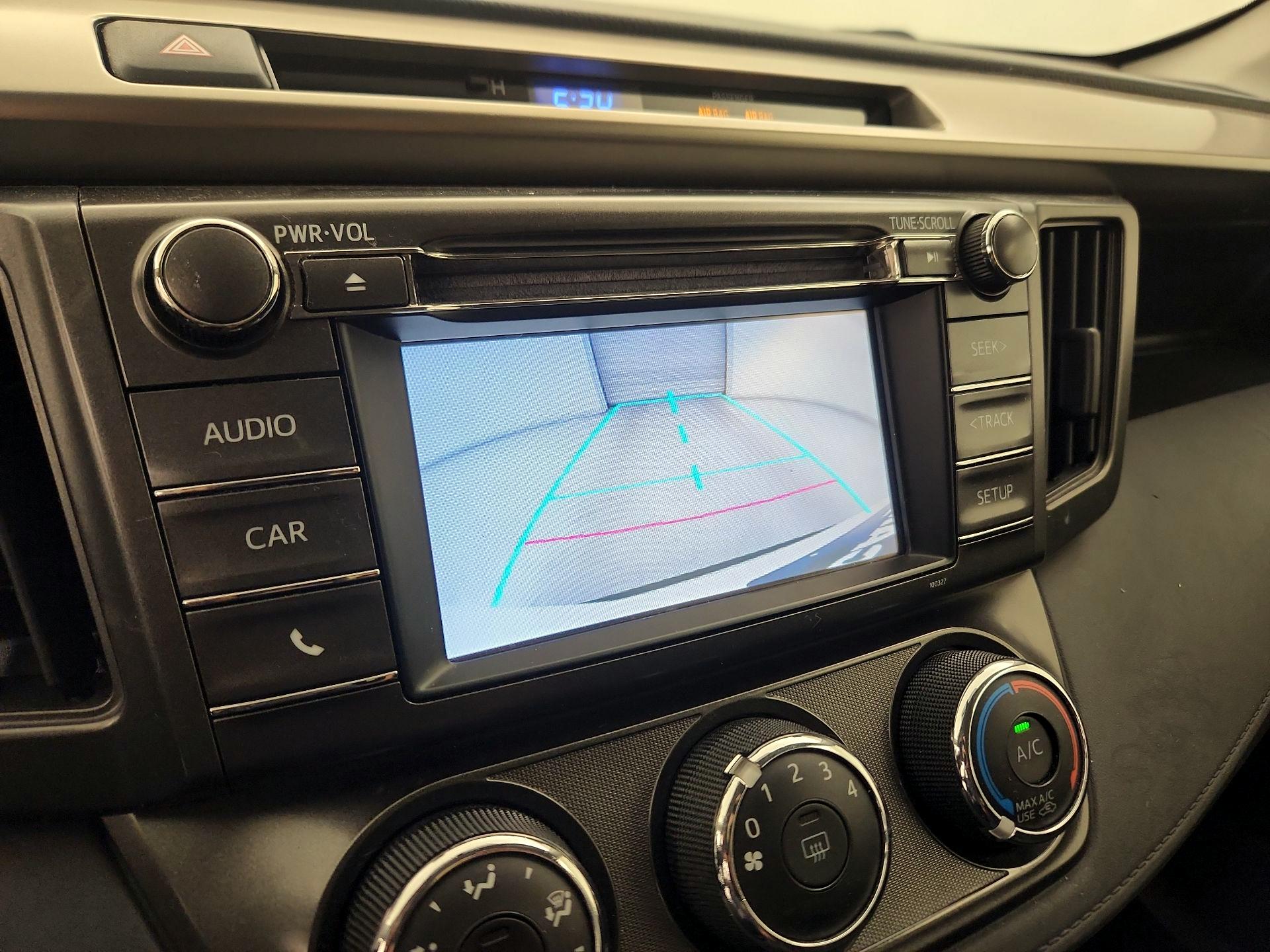 Thumbnail: 2014 Toyota RAV4 - 14