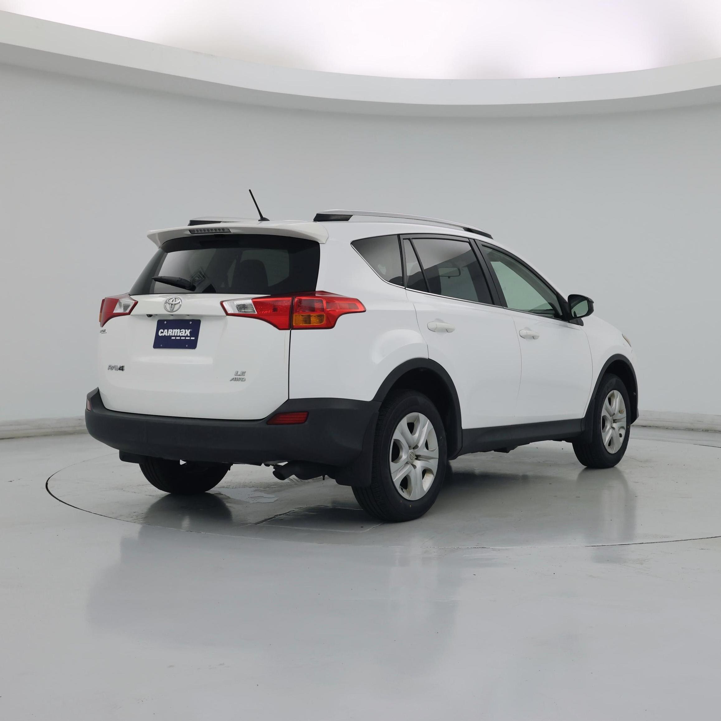 Thumbnail: 2014 Toyota RAV4 - 8