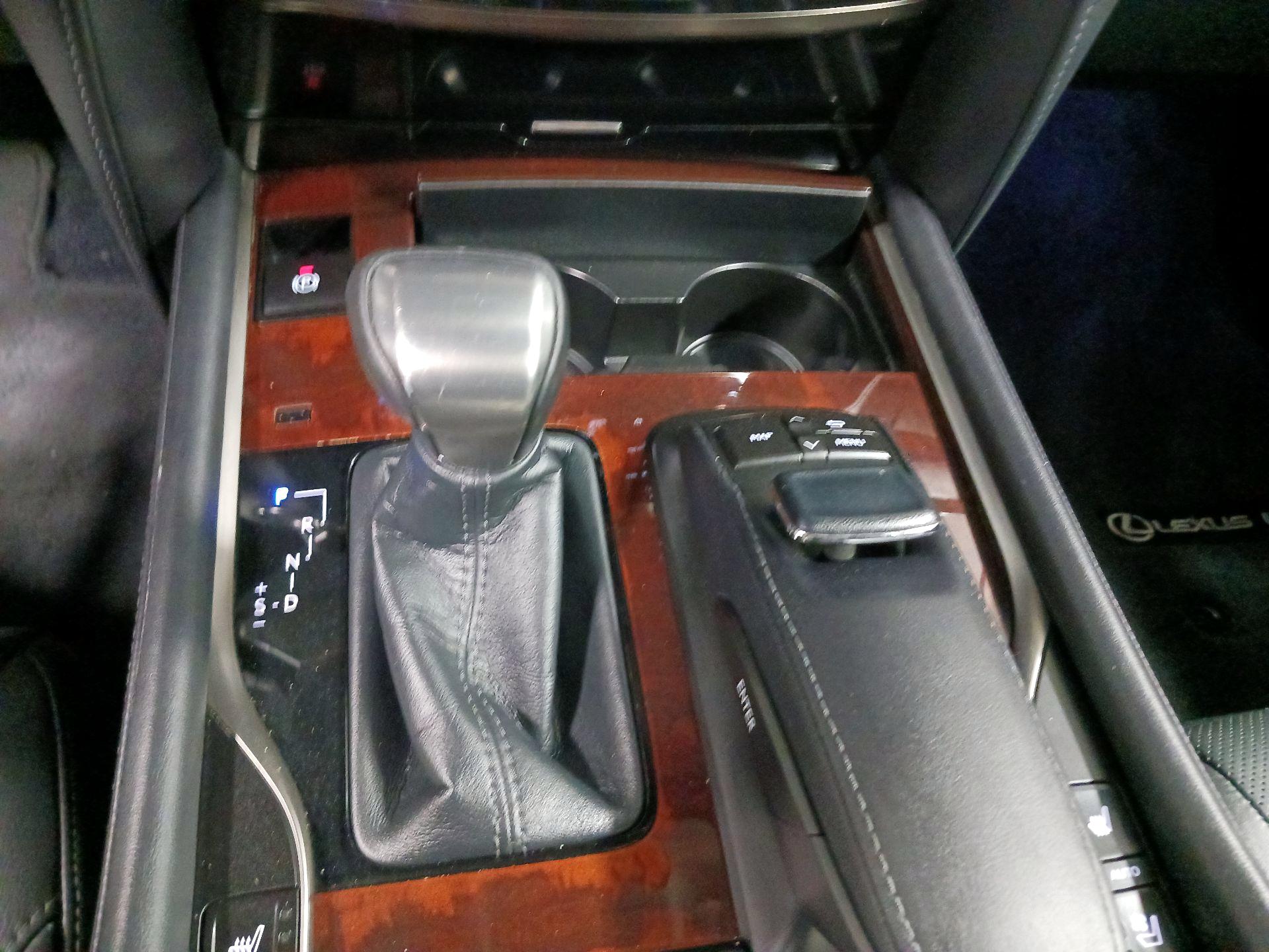 Thumbnail: 2017 Lexus LX - 13