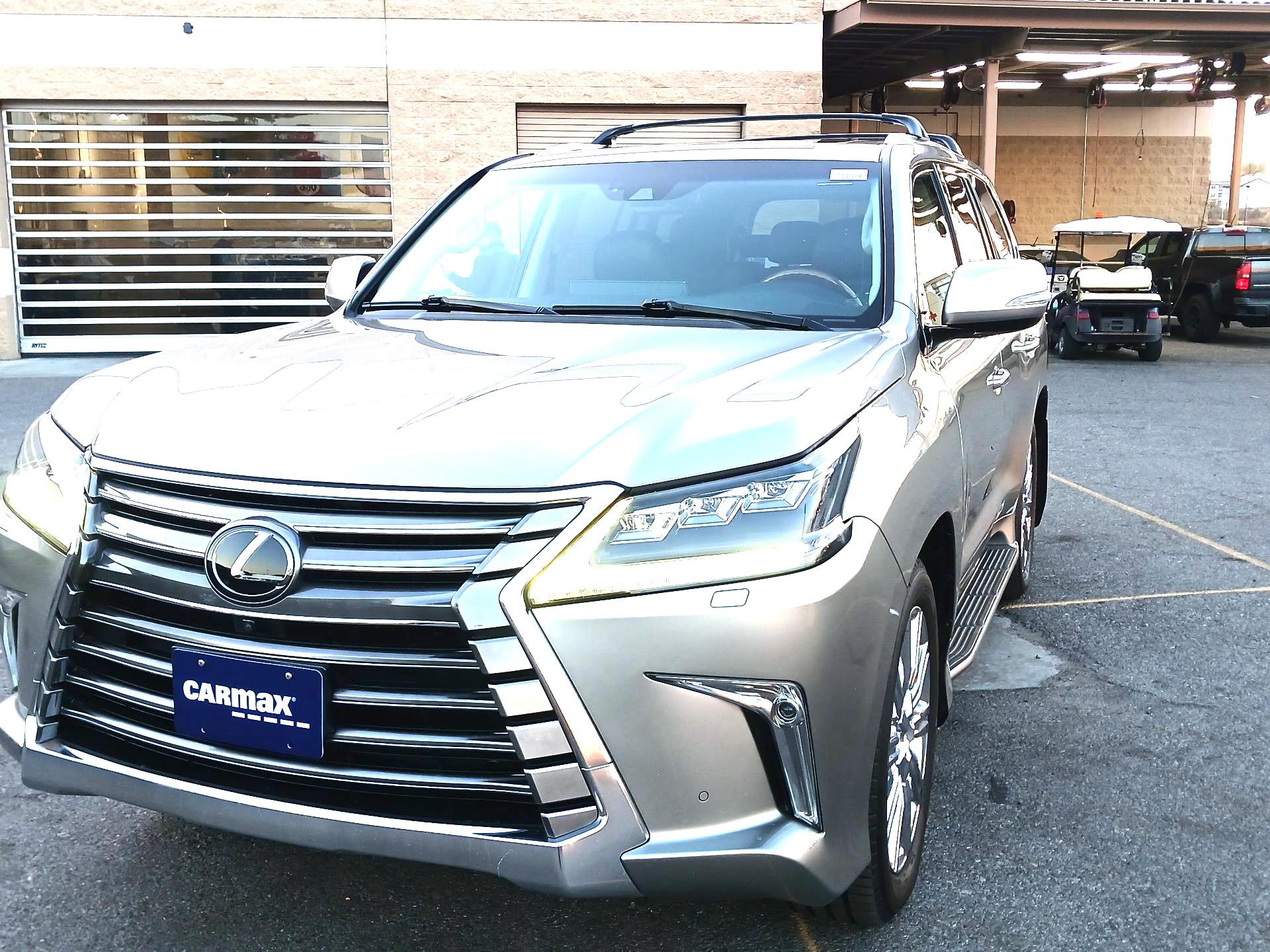 Thumbnail: 2017 Lexus LX - 3