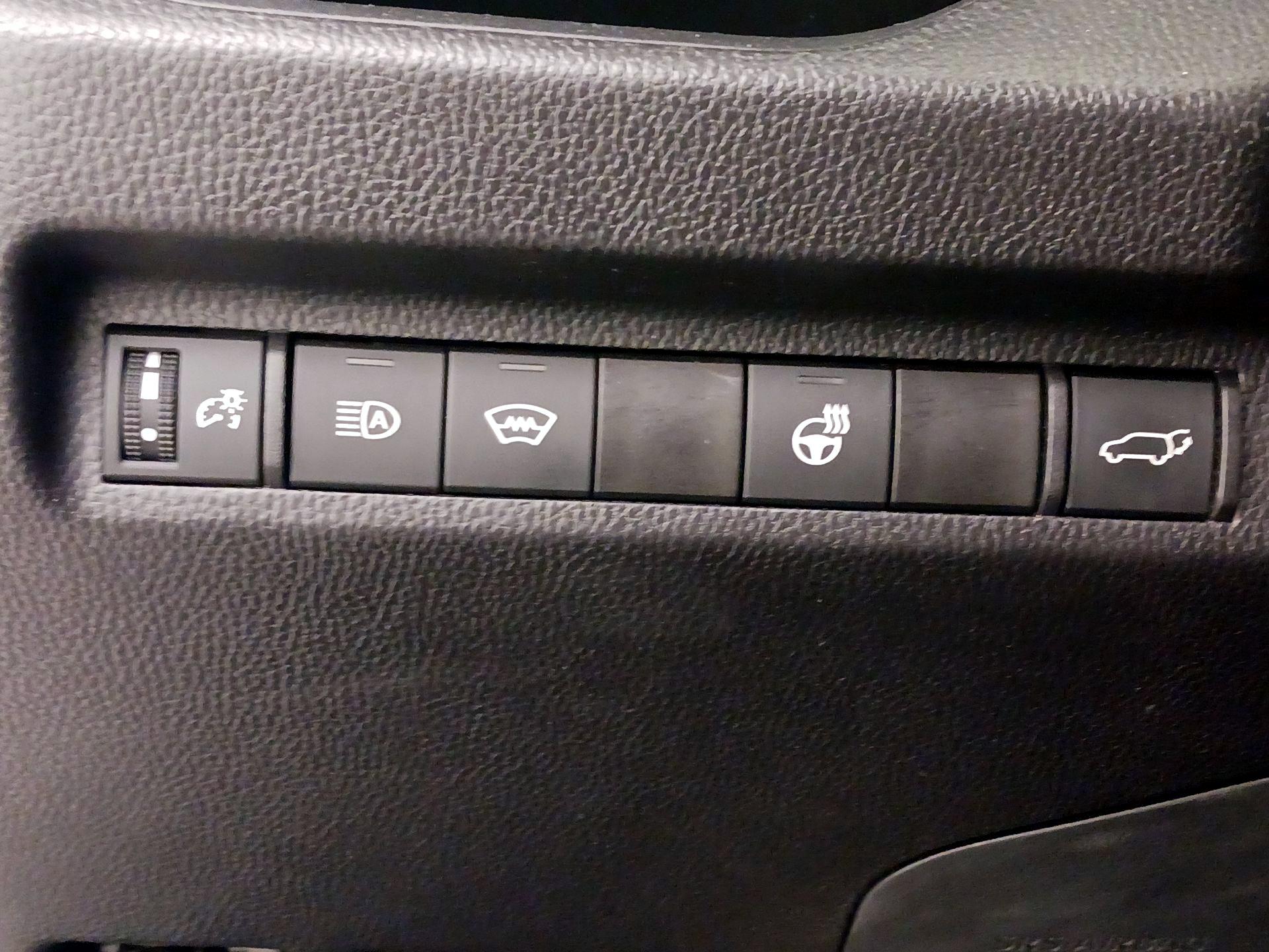 Thumbnail: 2024 Toyota RAV4 - 13