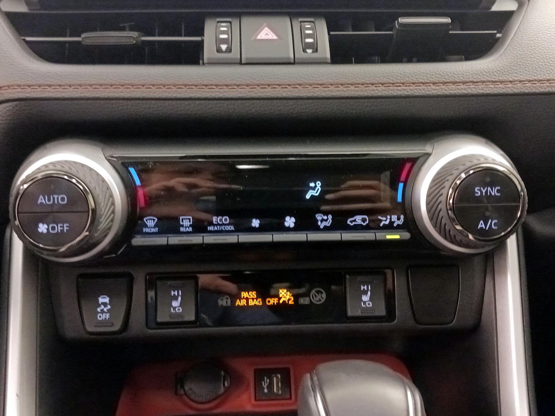 Thumbnail: 2024 Toyota RAV4 - 16