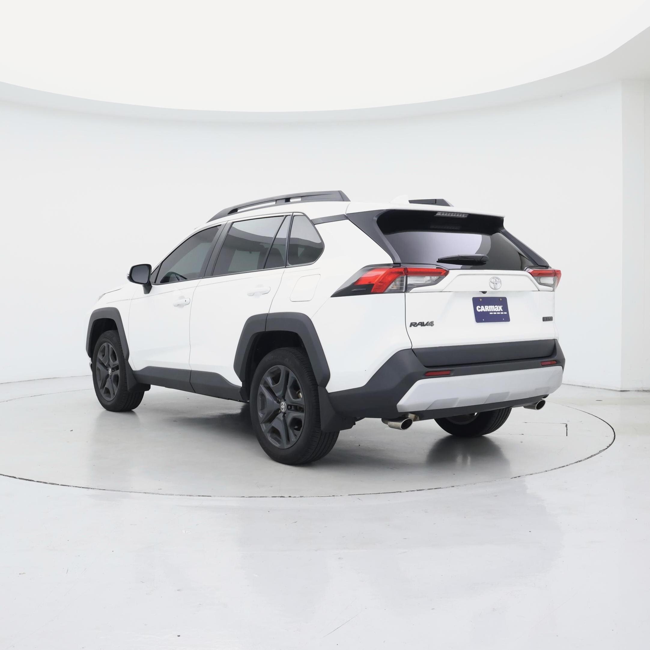 Thumbnail: 2024 Toyota RAV4 - 2
