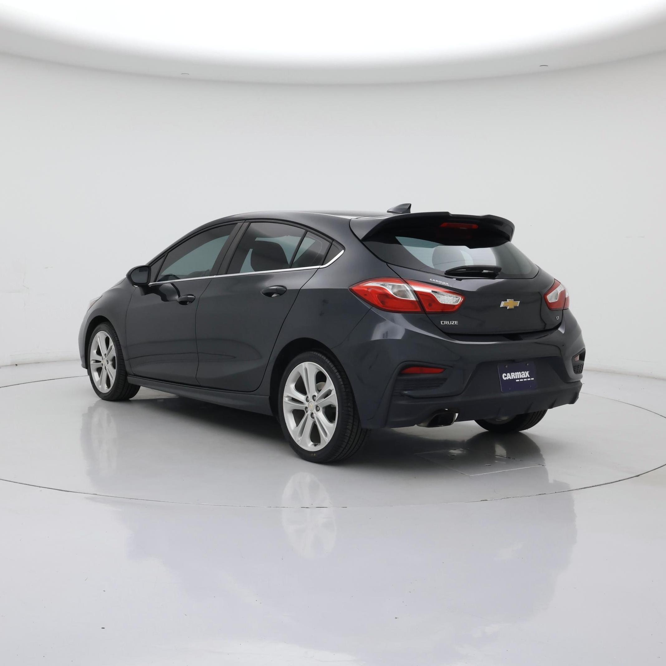Thumbnail: 2017 Chevrolet Cruze - 2