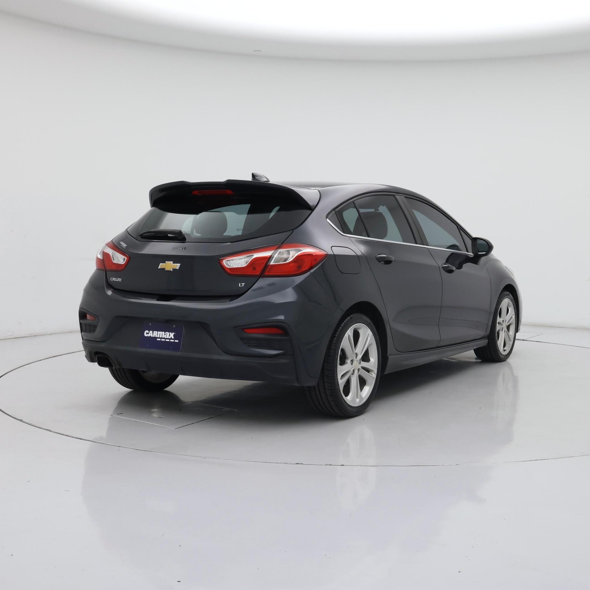 Thumbnail: 2017 Chevrolet Cruze - 8