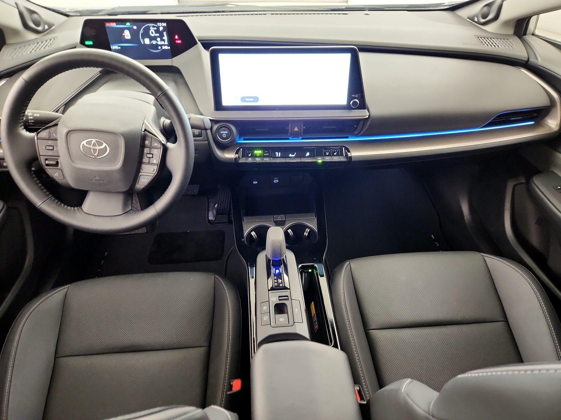 Thumbnail: 2023 Toyota Prius - 9