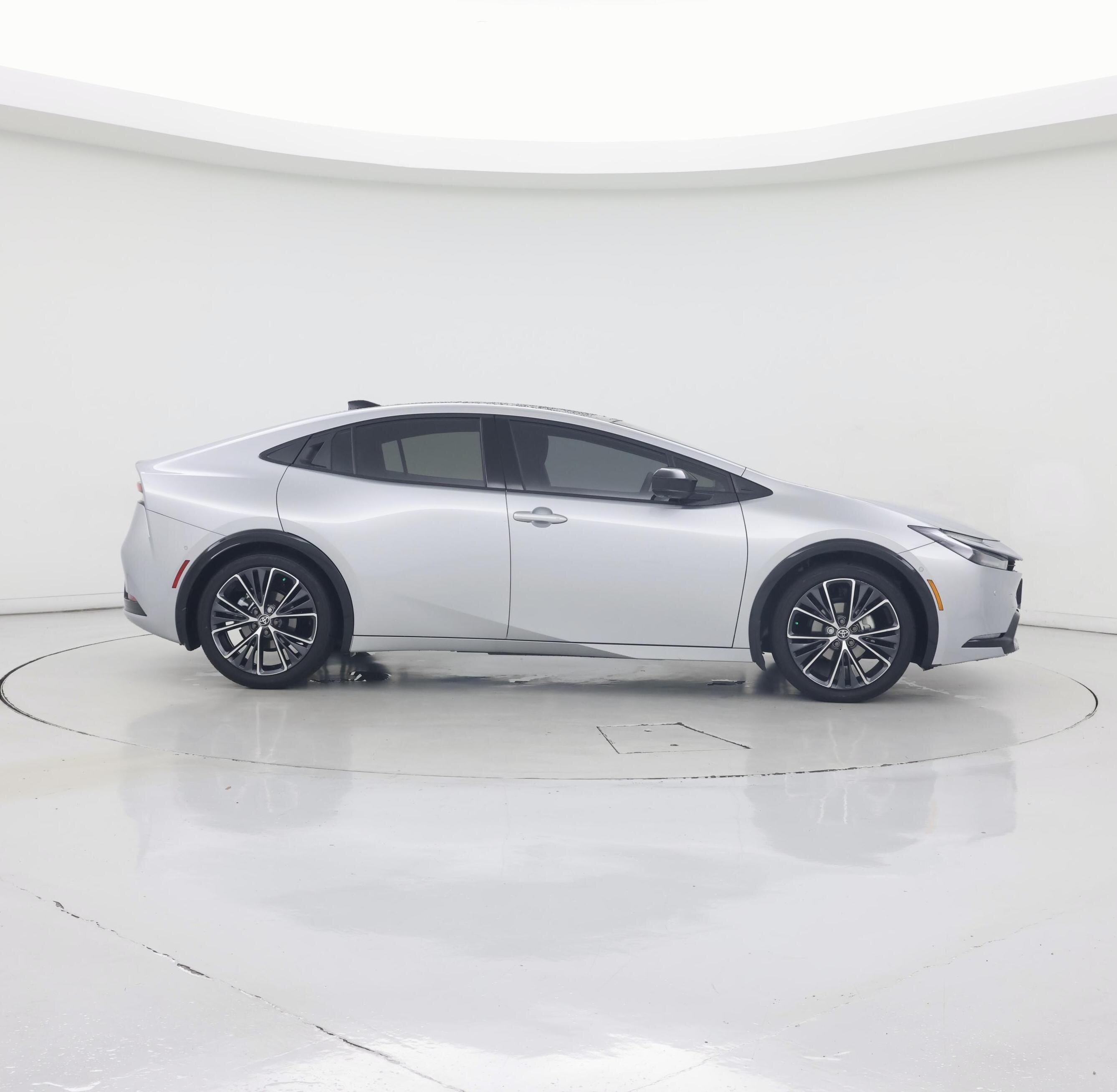 Thumbnail: 2023 Toyota Prius - 7