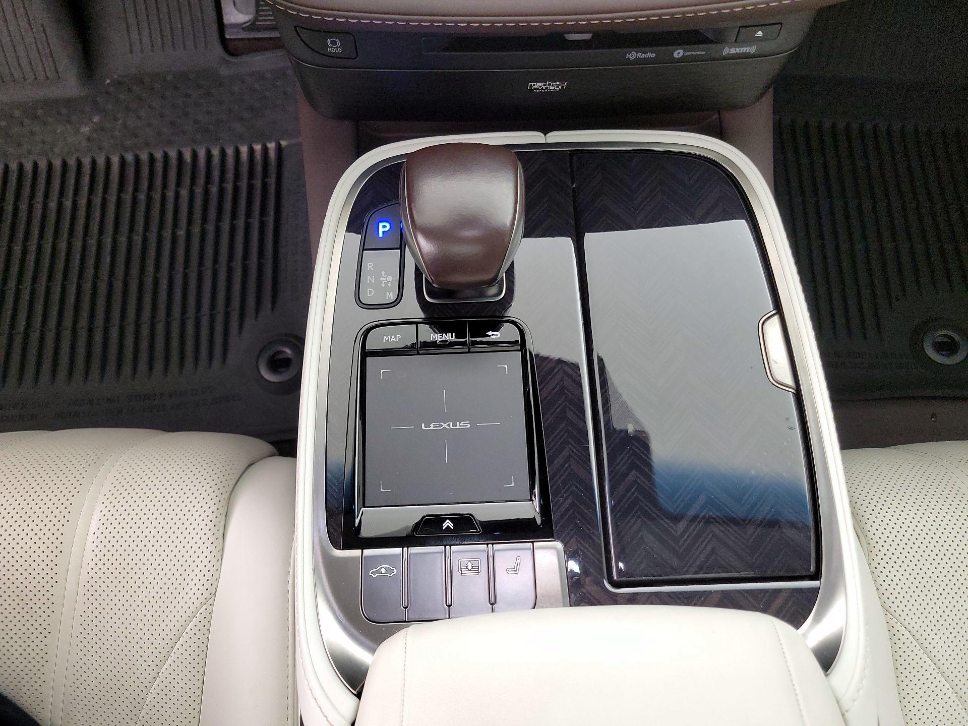Thumbnail: 2018 Lexus LS - 18
