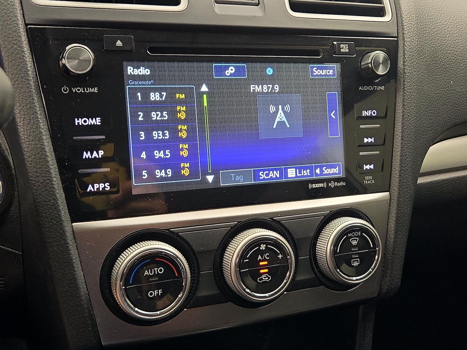 2015 Subaru XV Crosstrek Hybrid Touring - Photo 17