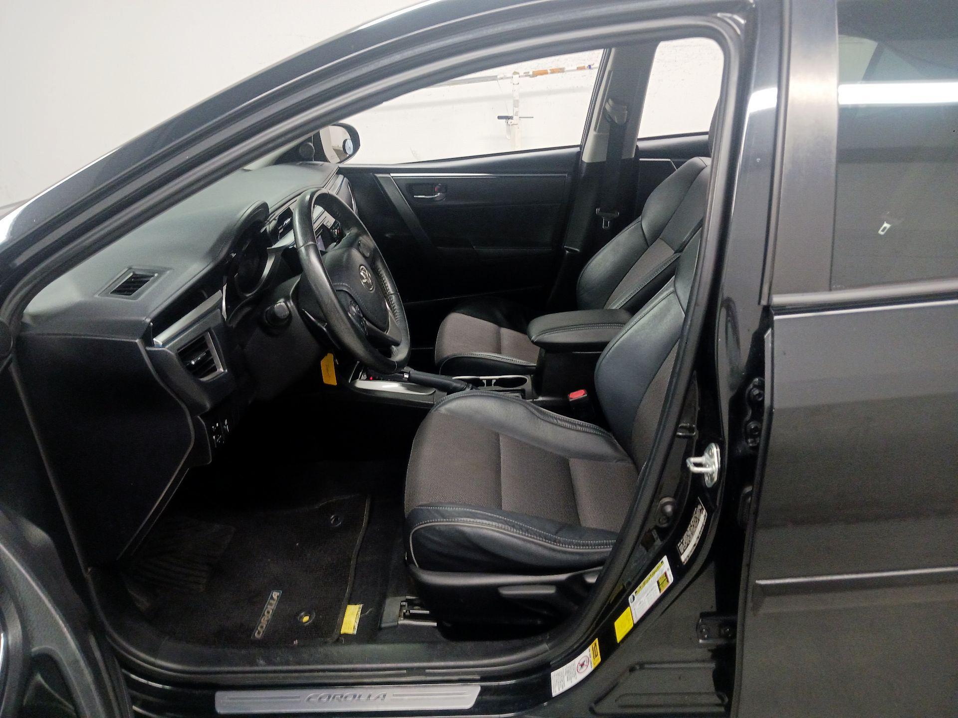 Thumbnail: 2014 Toyota Corolla - 11