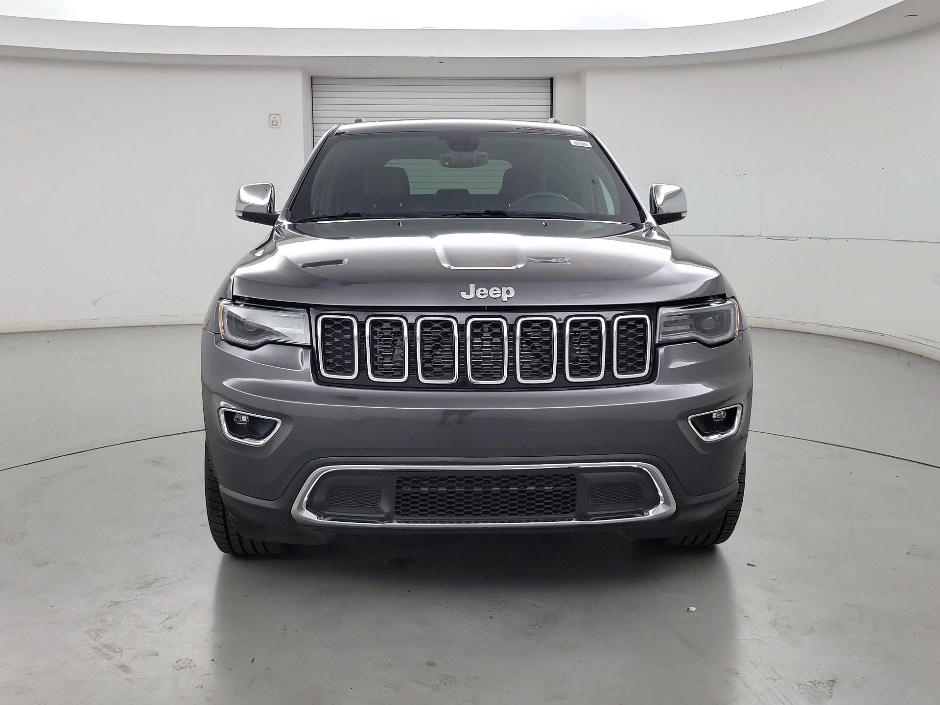 Thumbnail: 2017 Jeep Grand Cherokee - 2