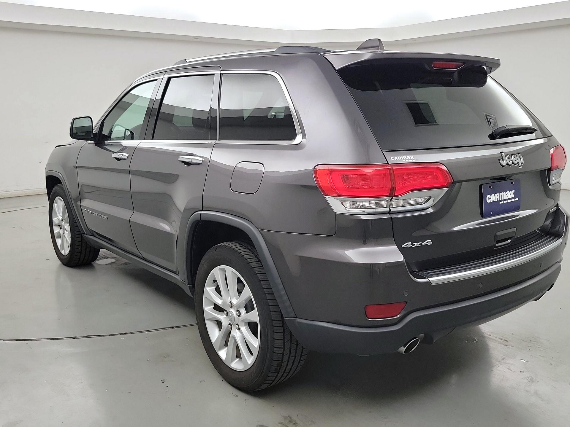 Thumbnail: 2017 Jeep Grand Cherokee - 7