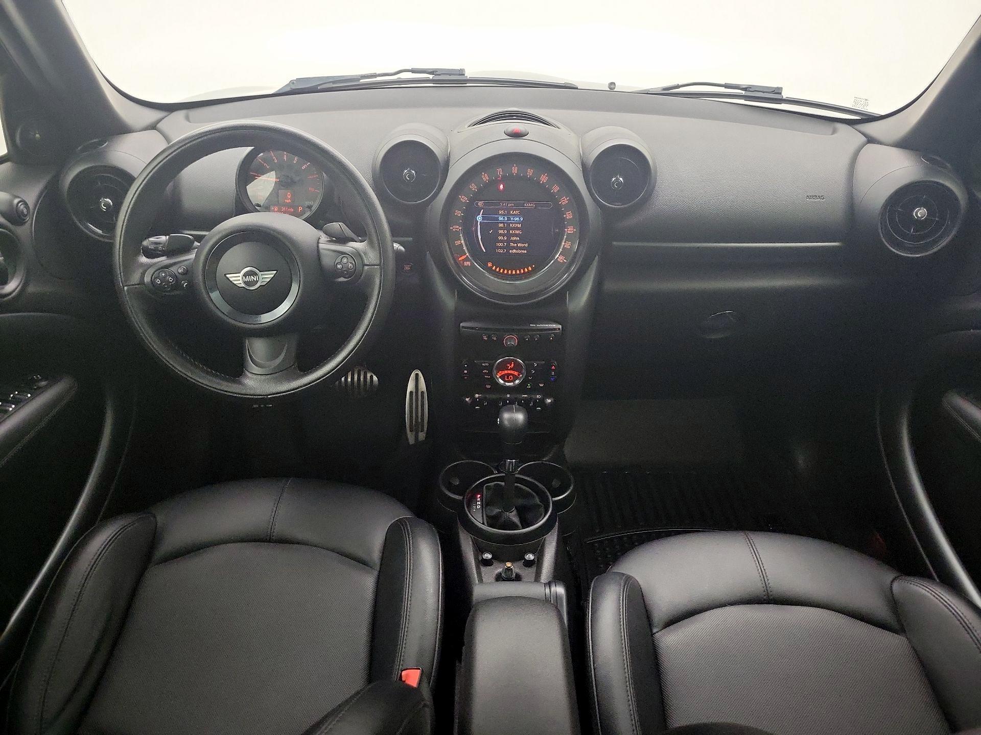 Thumbnail: 2015 MINI Cooper Countryman - 9