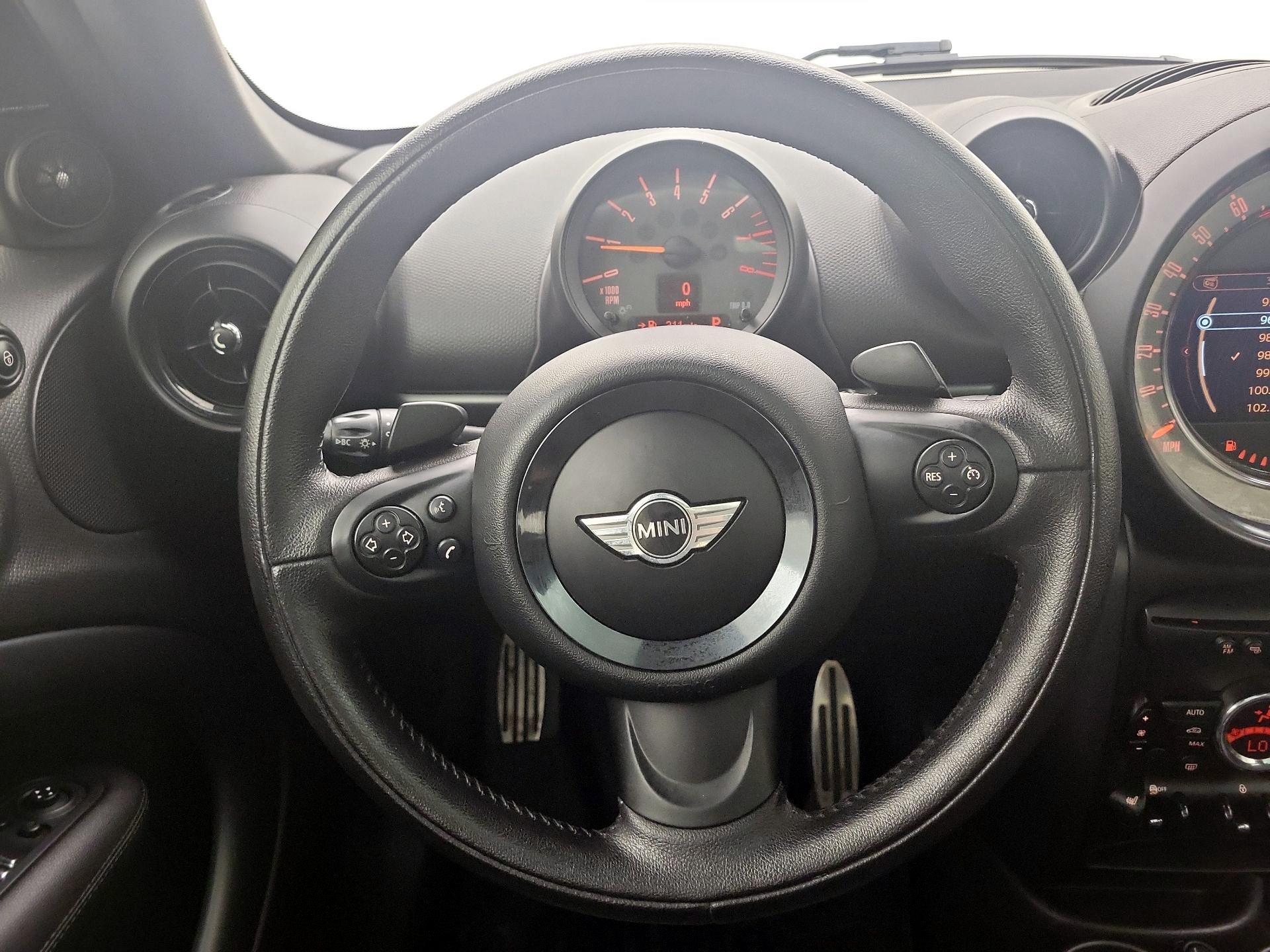 Thumbnail: 2015 MINI Cooper Countryman - 10