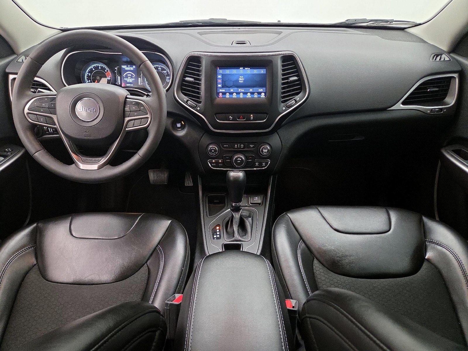 2021 Jeep Cherokee Latitude Plus - Photo 10
