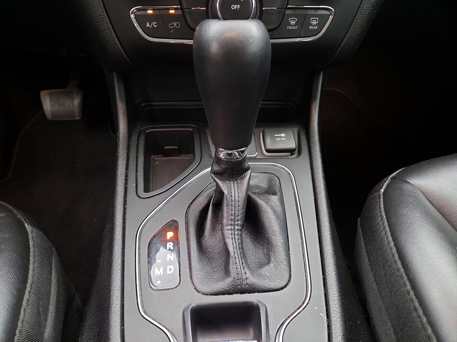 2021 Jeep Cherokee Latitude Plus - Photo 18