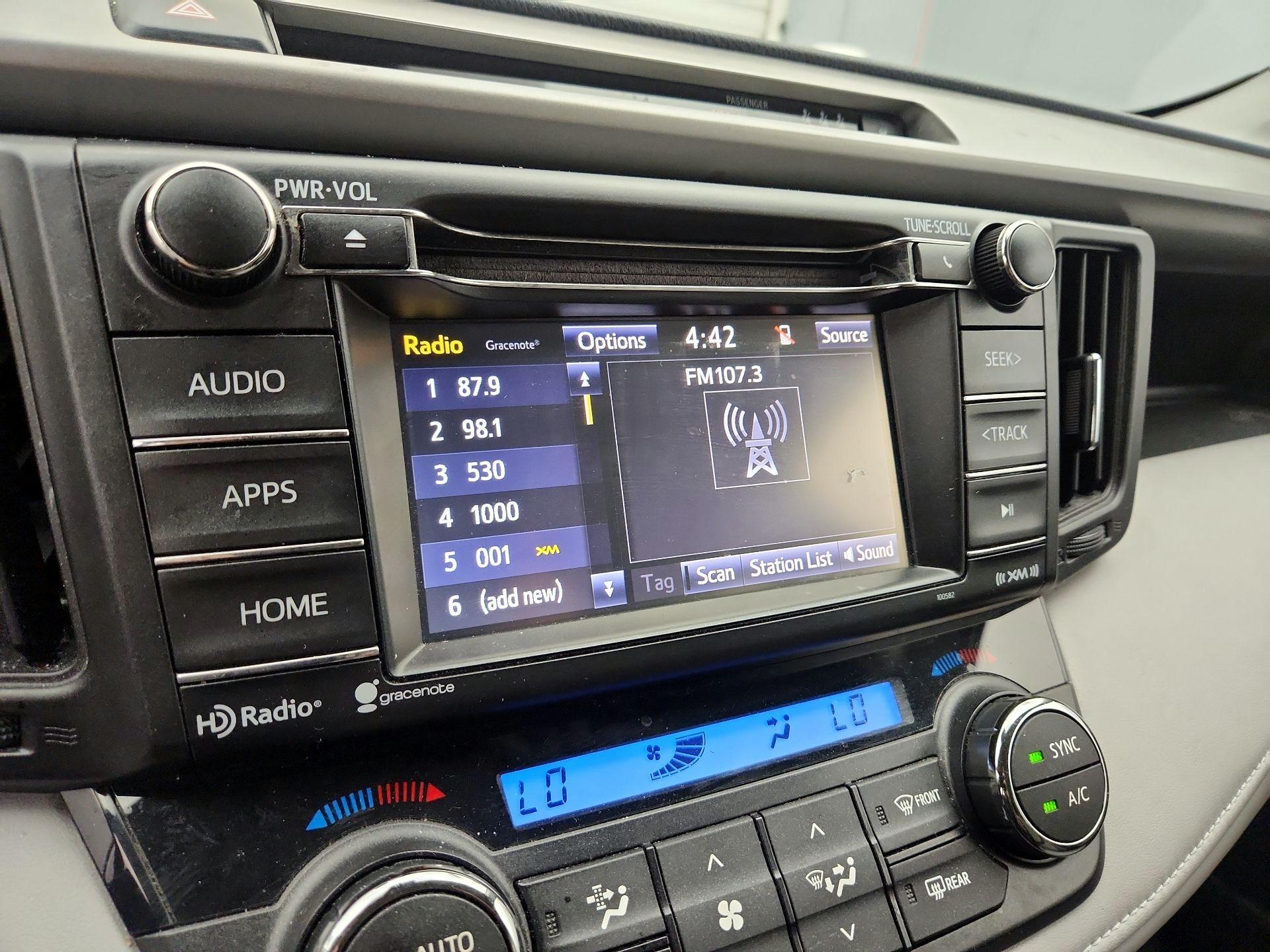 Thumbnail: 2017 Toyota RAV4 - 15
