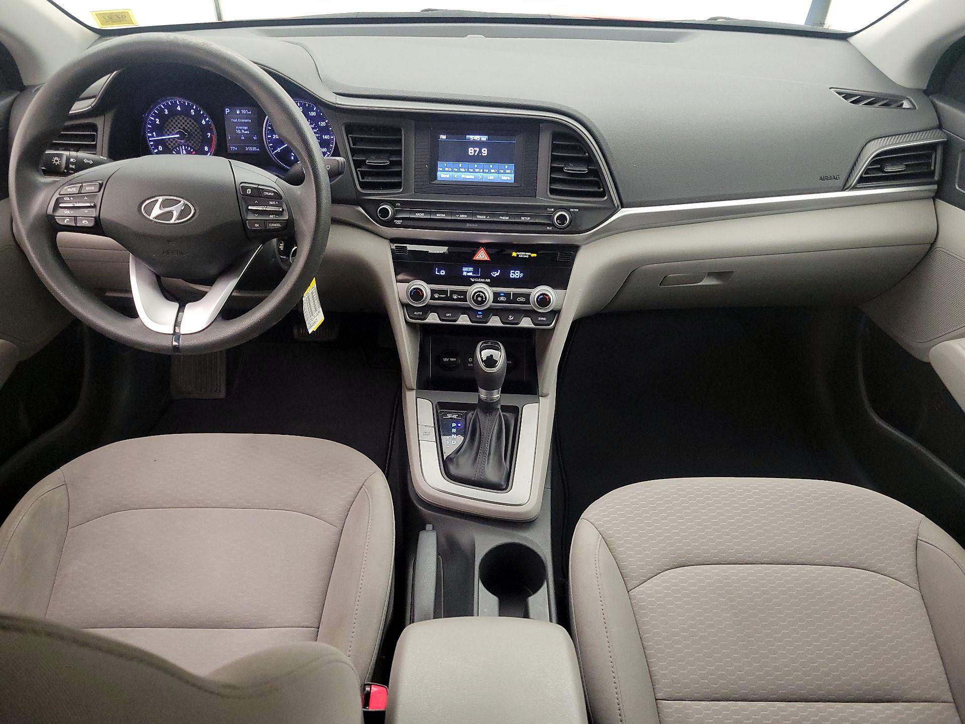 Thumbnail: 2020 Hyundai Elantra - 9