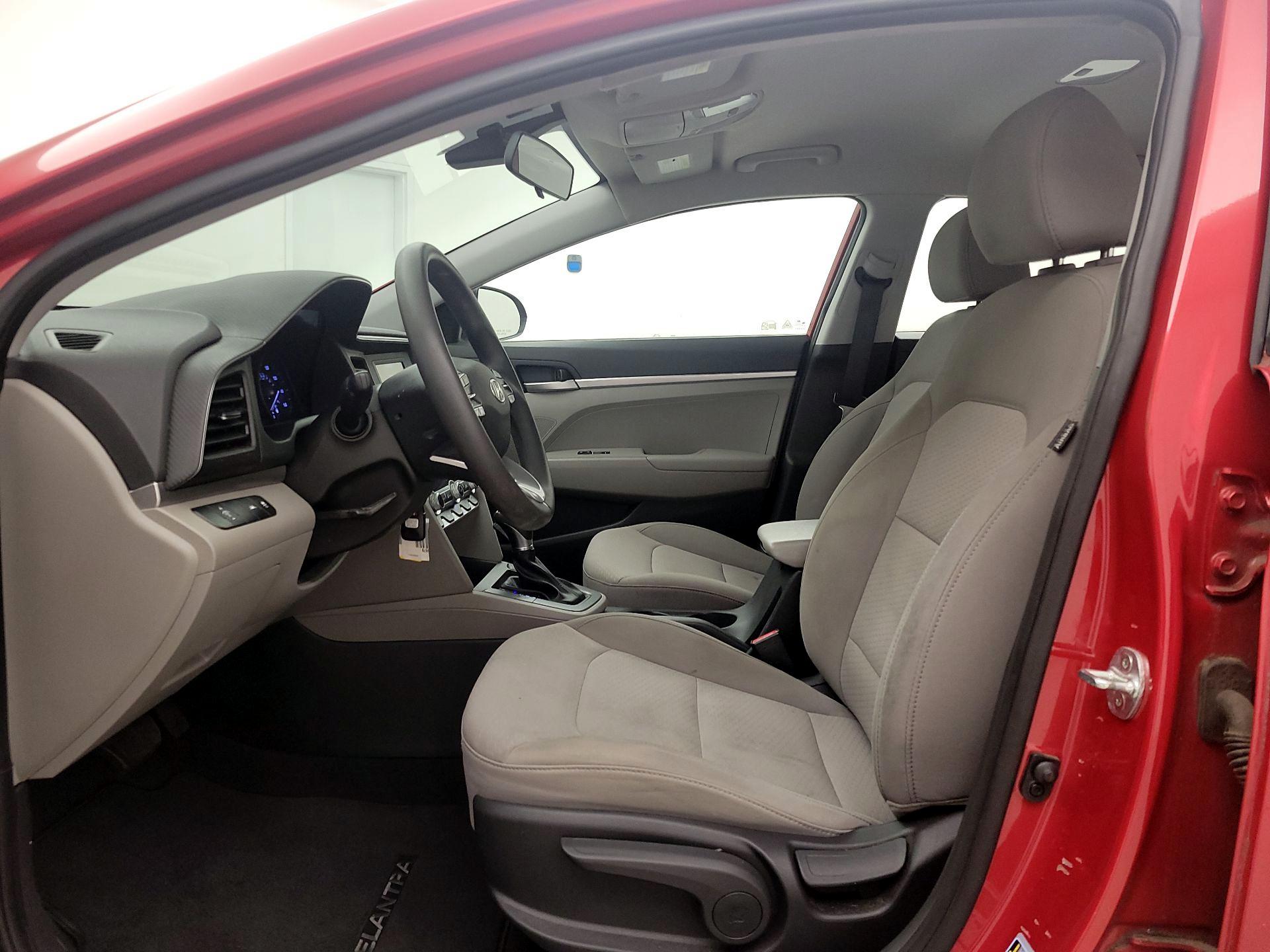 Thumbnail: 2020 Hyundai Elantra - 11