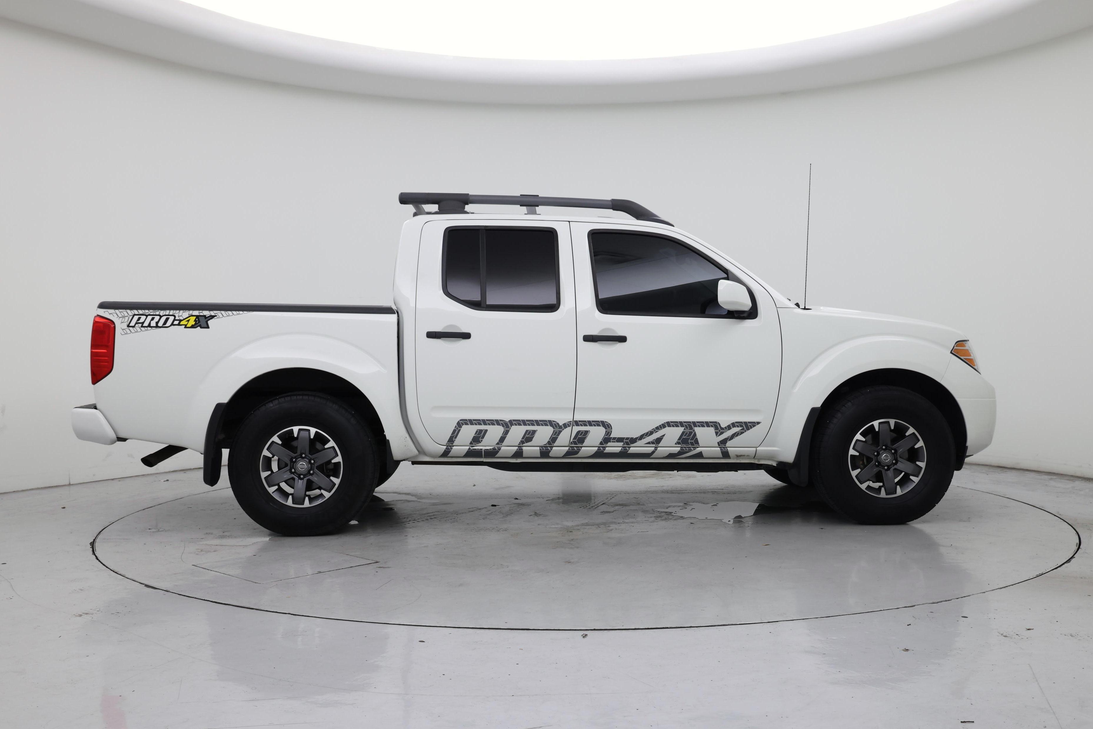 Thumbnail: 2020 Nissan Frontier - 7