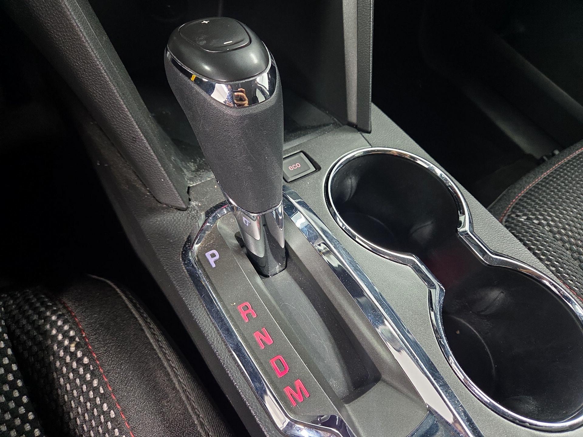 Thumbnail: 2016 GMC Terrain - 15