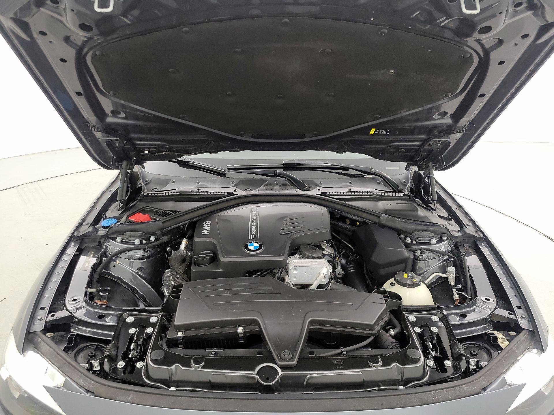 Thumbnail: 2017 BMW 3 Series - 20