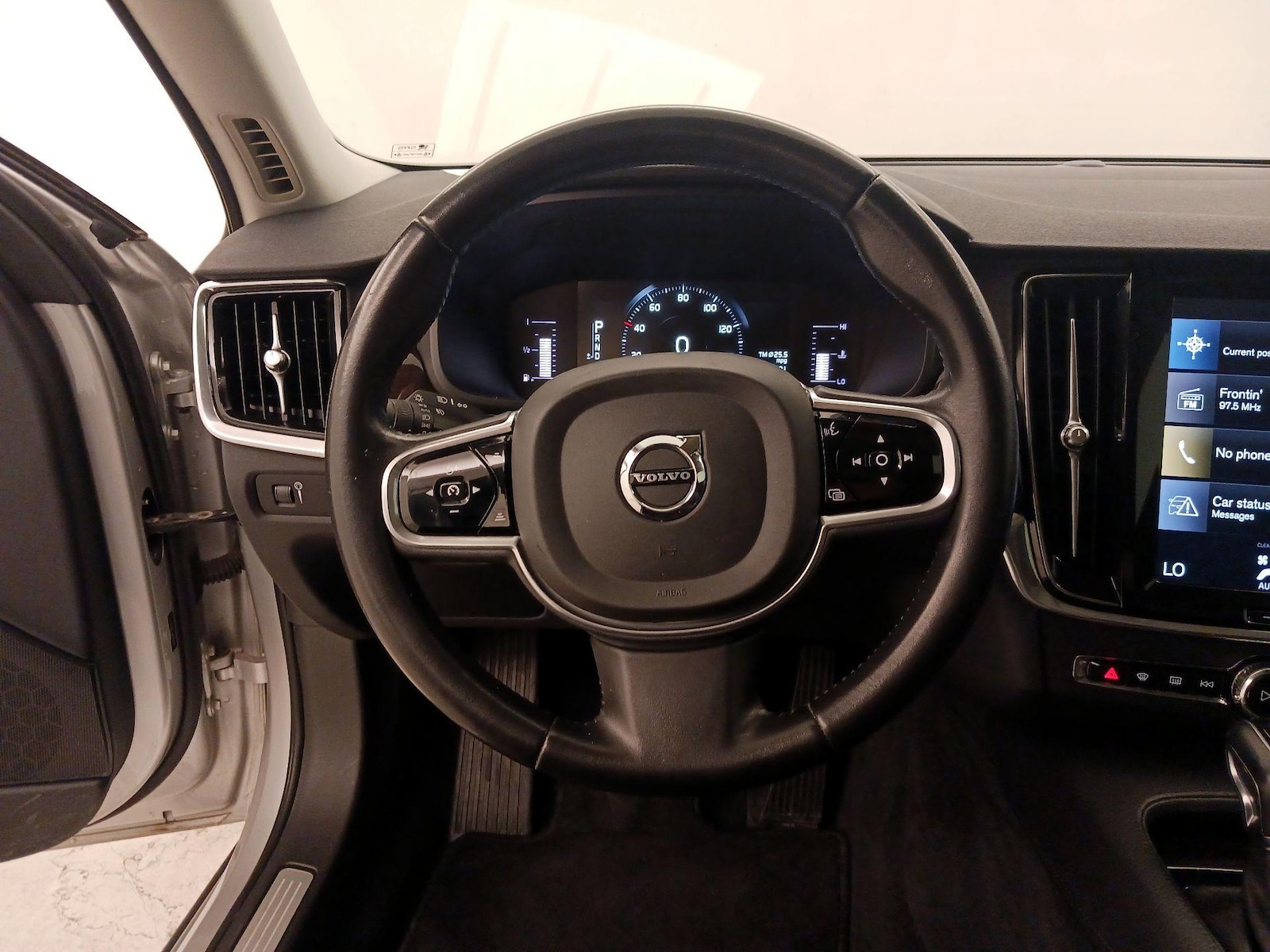 2018 Volvo S90 Momentum - Photo 11