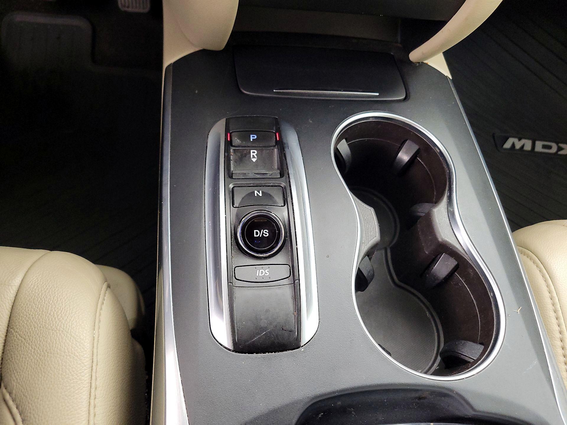 Thumbnail: 2016 Acura MDX - 18