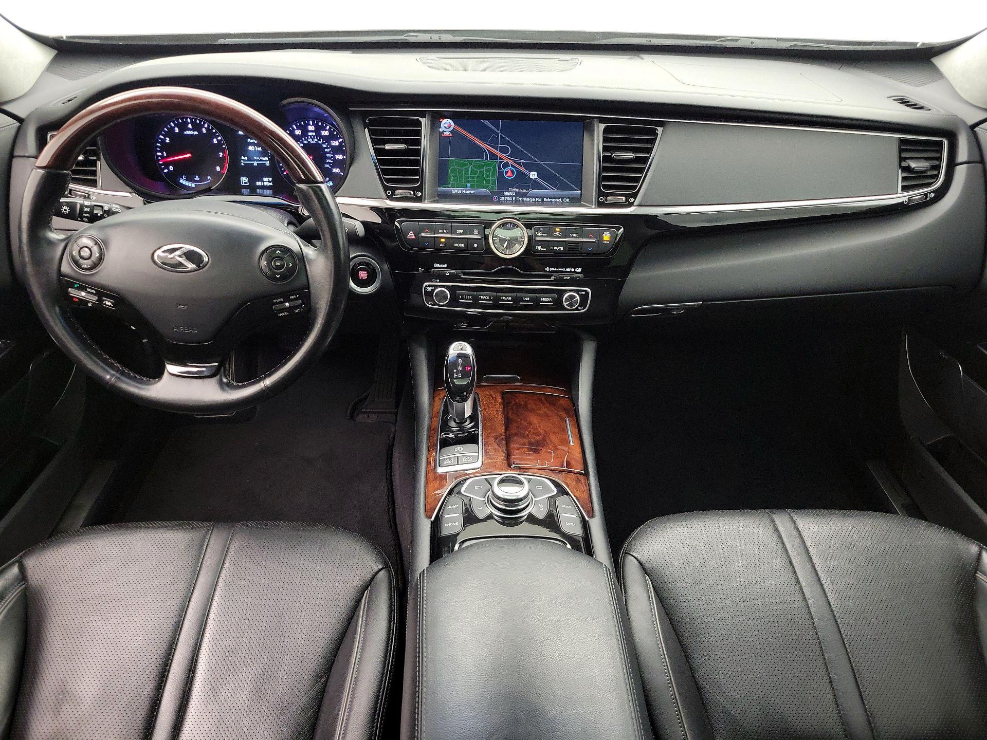 Thumbnail: 2015 Kia K900 - 9