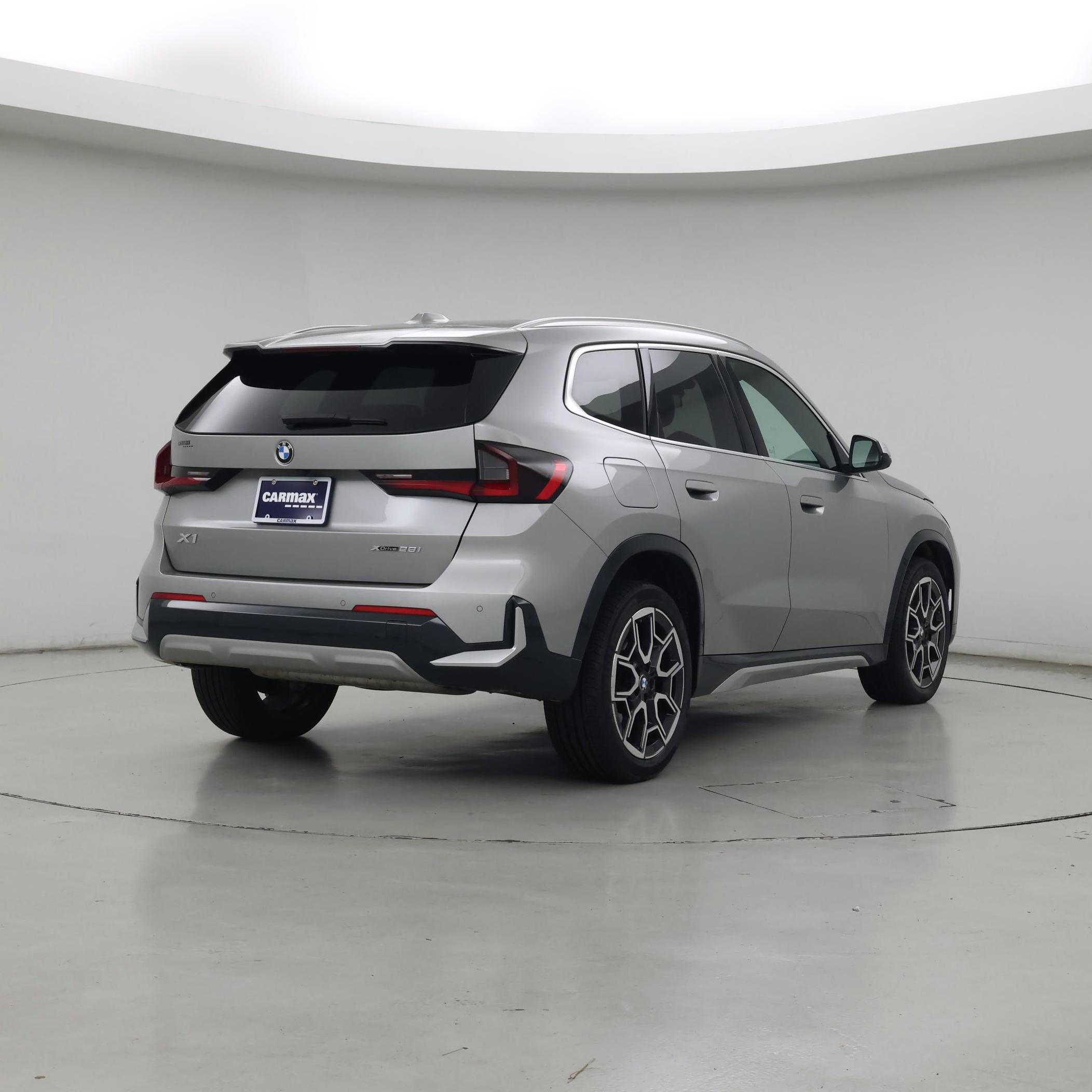 Thumbnail: 2024 BMW X1 - 8