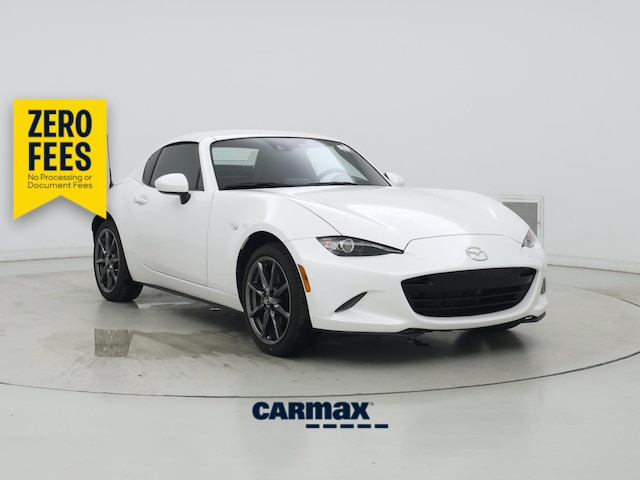 Pearl 2017 Mazda MX-5 Miata Convertible Rear-Wheel Drive Manual