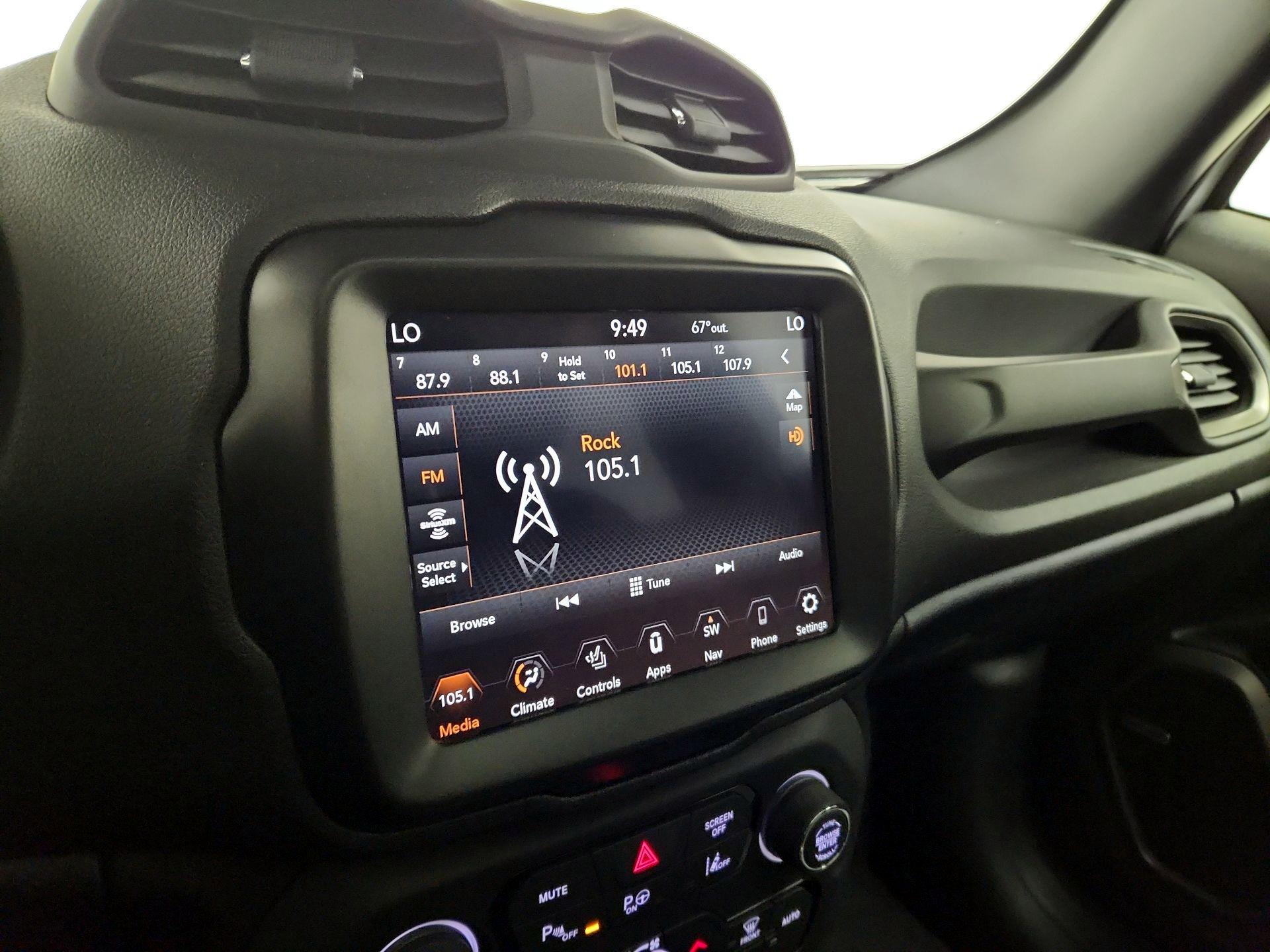 Thumbnail: 2020 Jeep Renegade - 16