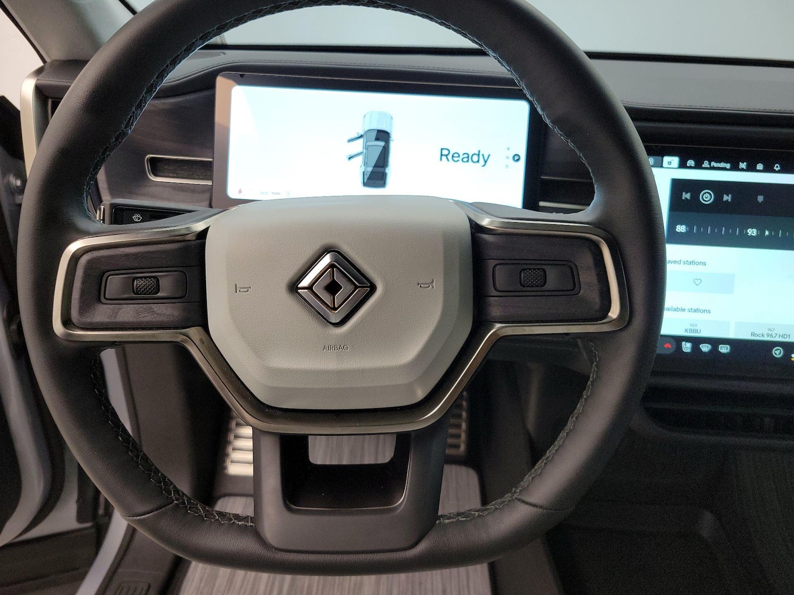 2024 Rivian R1S Adventure - Photo 11