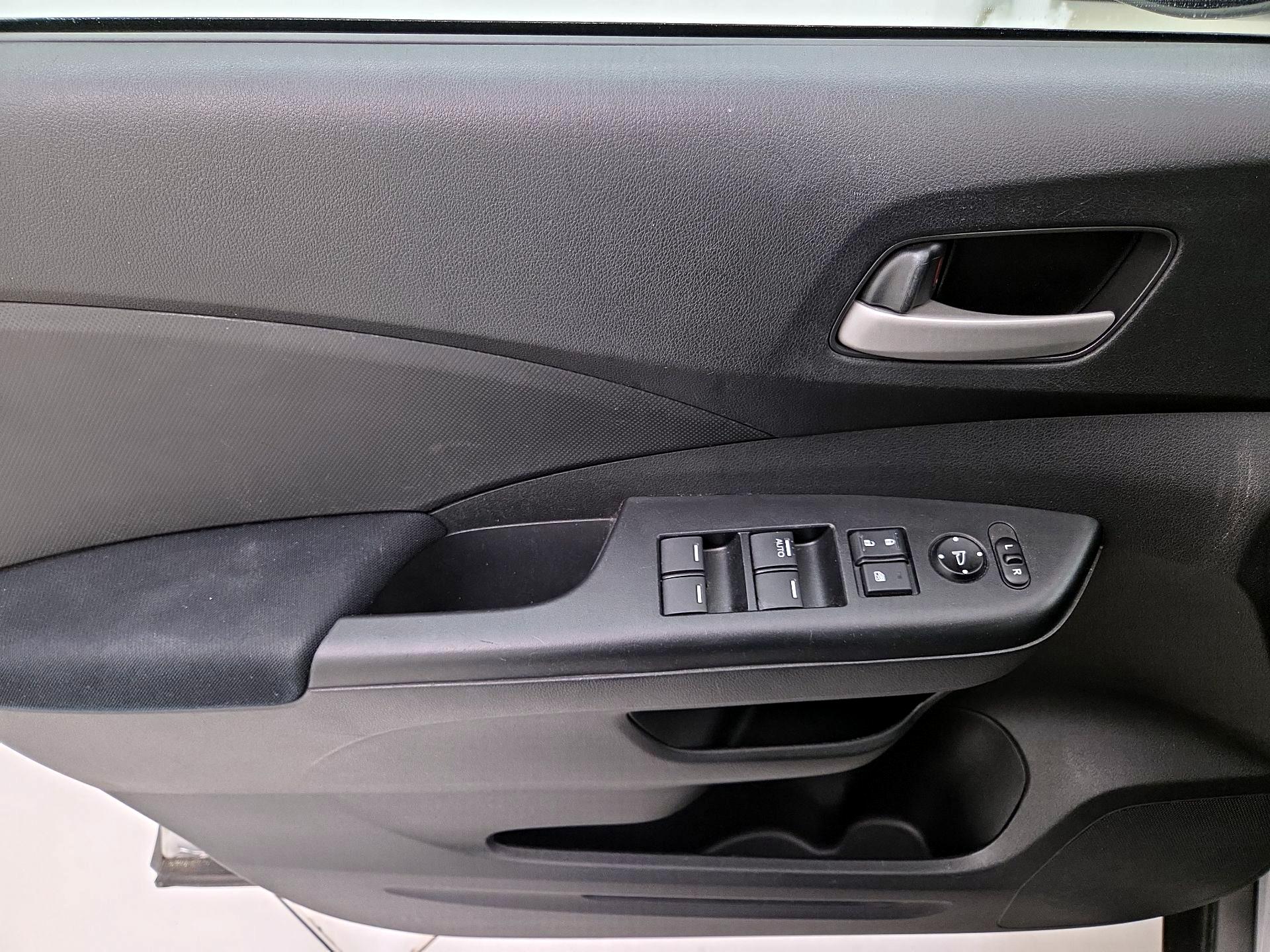 Thumbnail: 2016 Honda CR-V - 12