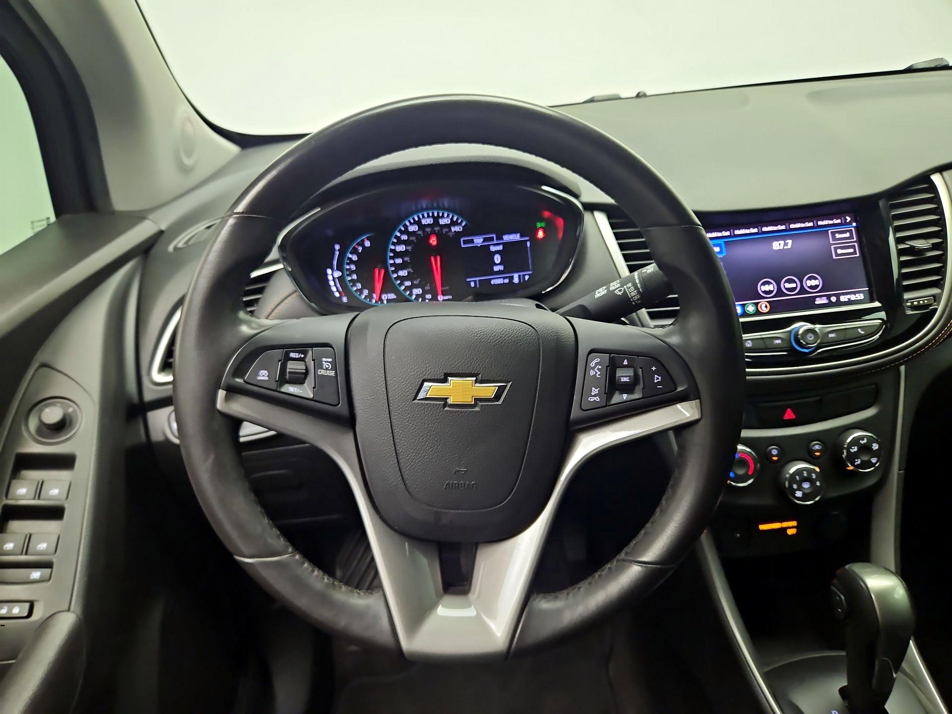 Thumbnail: 2020 Chevrolet Trax - 10