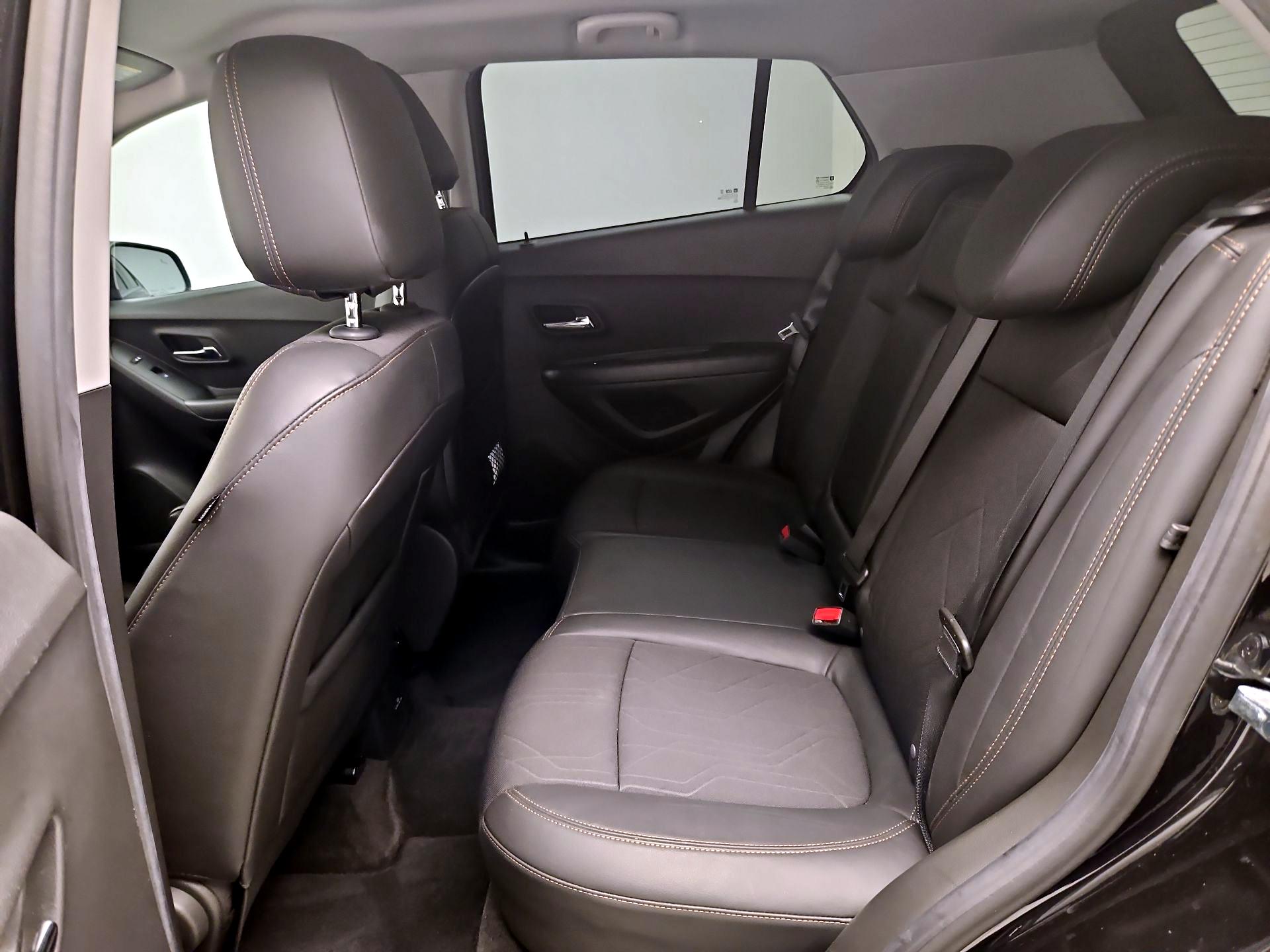 Thumbnail: 2020 Chevrolet Trax - 17