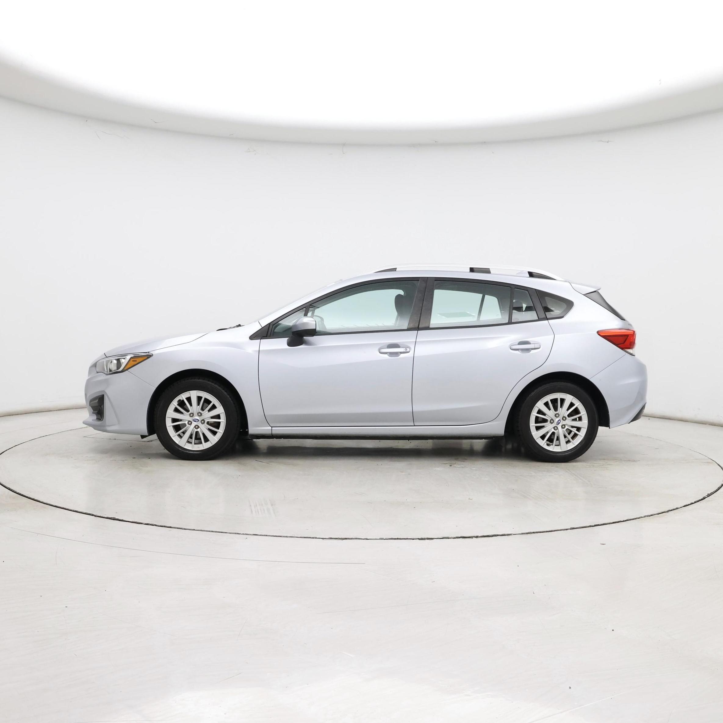 Thumbnail: 2017 Subaru Impreza - 3