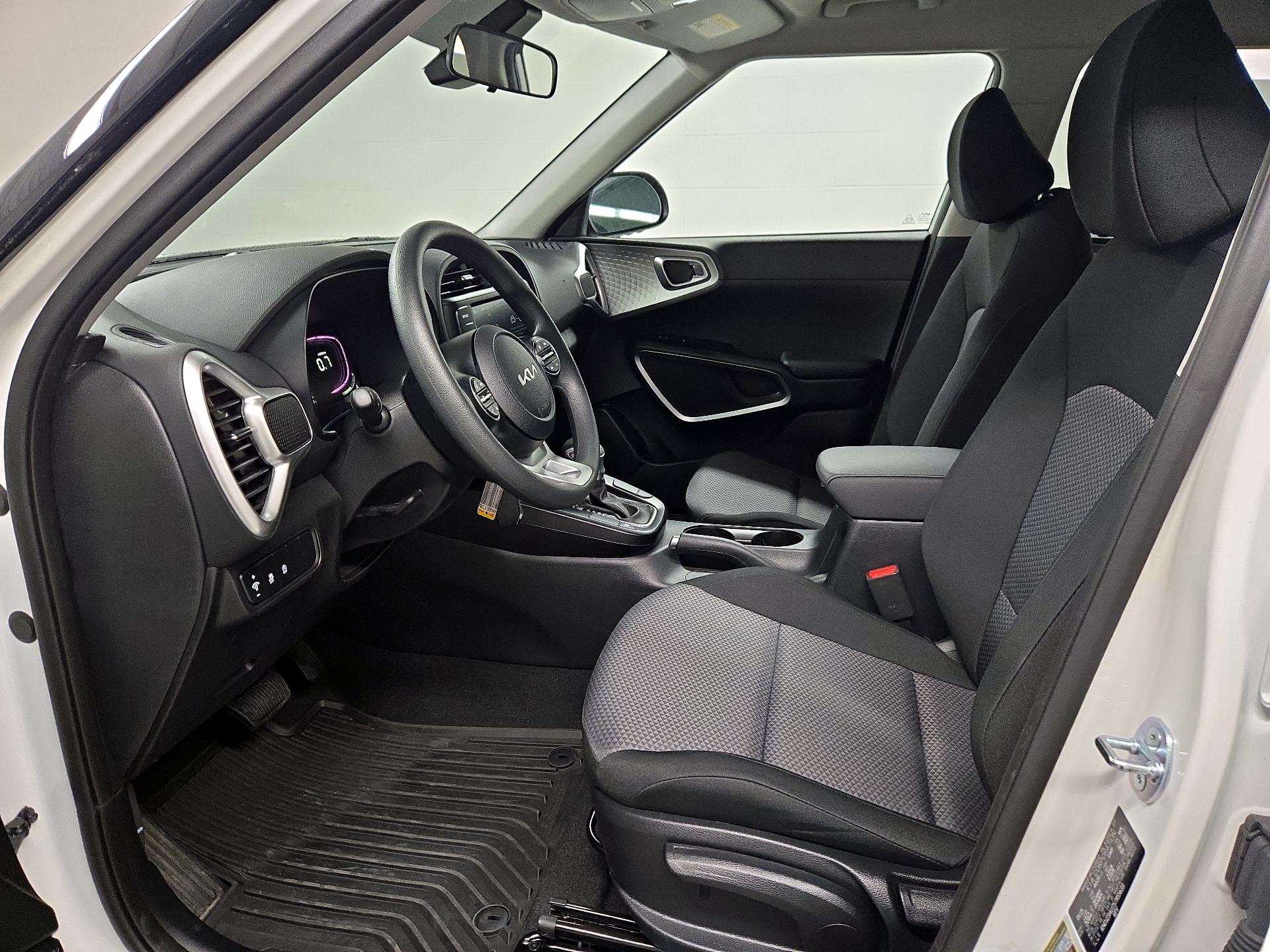 Thumbnail: 2025 Kia Soul - 11
