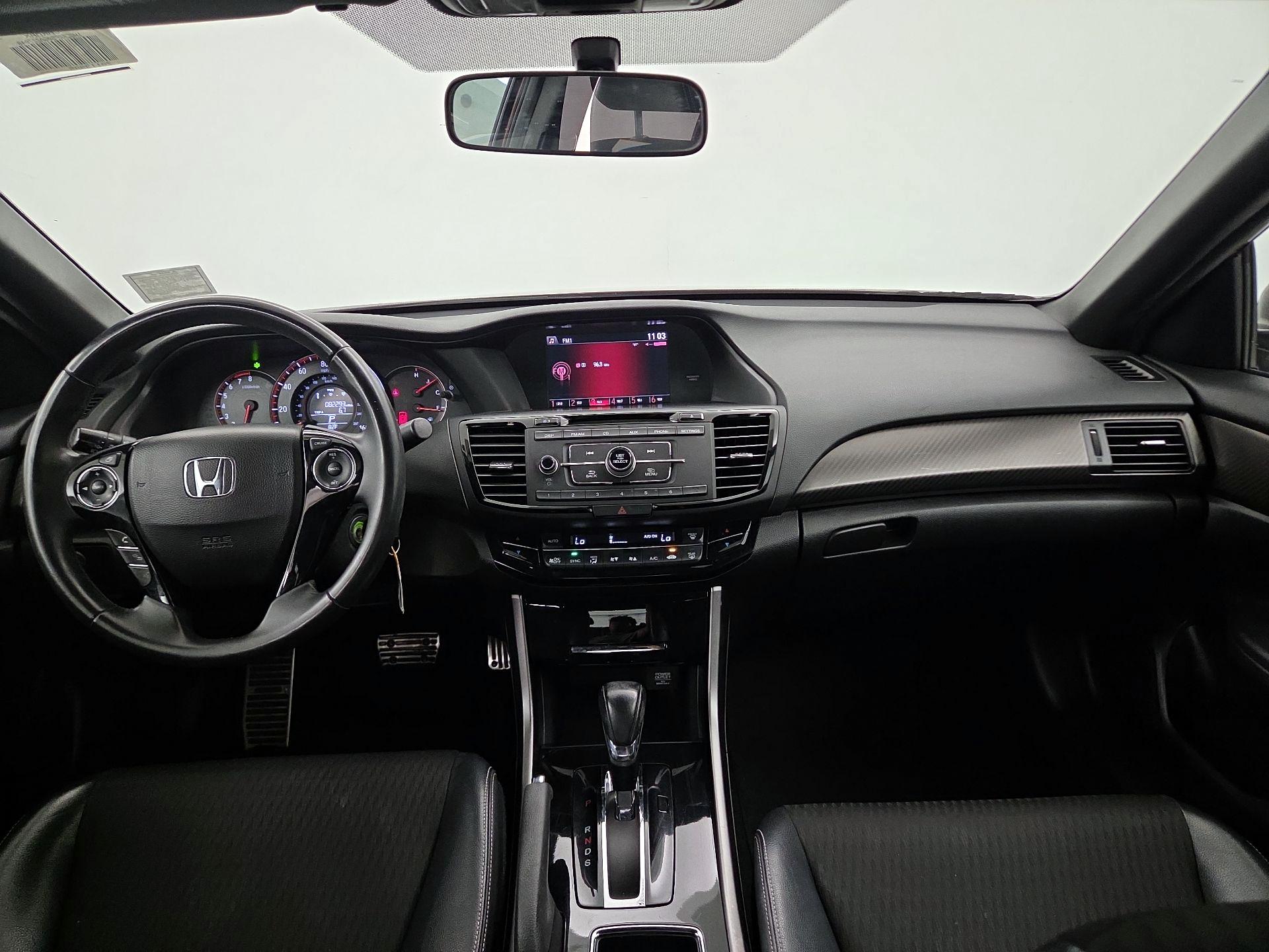 Thumbnail: 2016 Honda Accord - 9